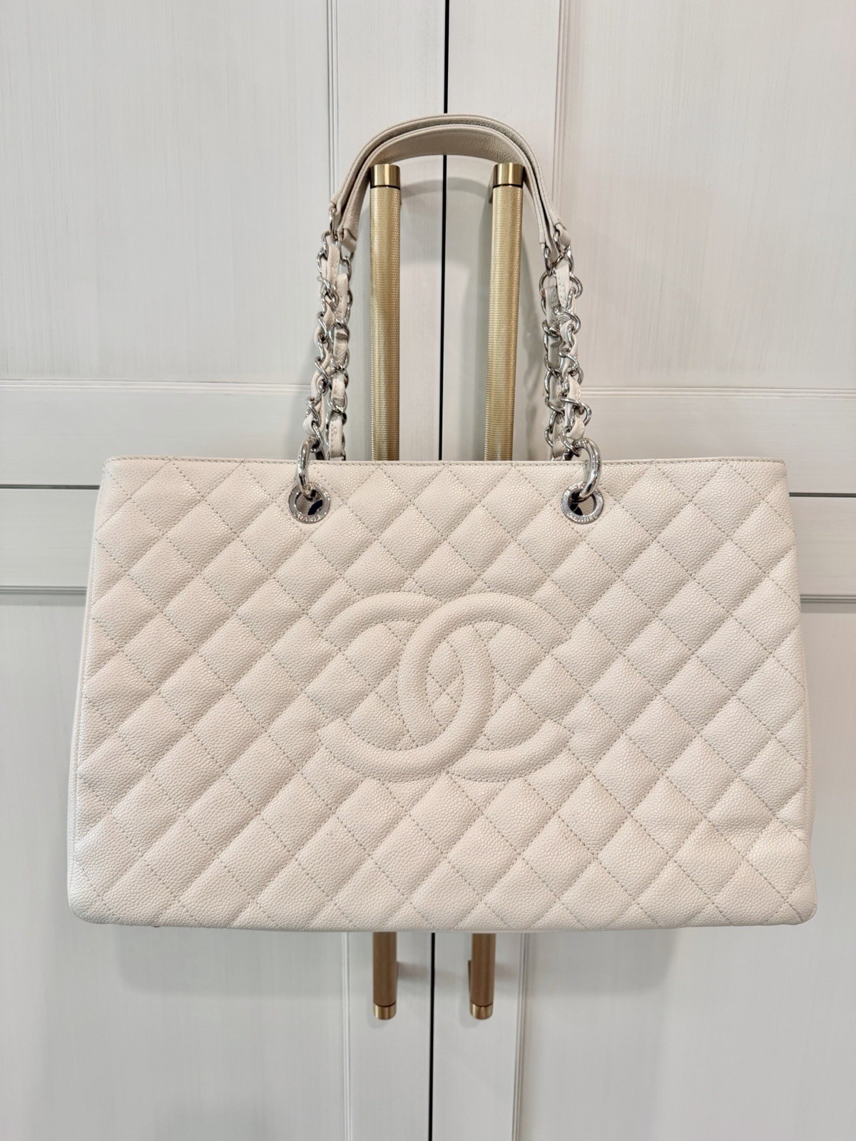 CHANEL Caviar Quilted XL Grand Shopping Tote Off White