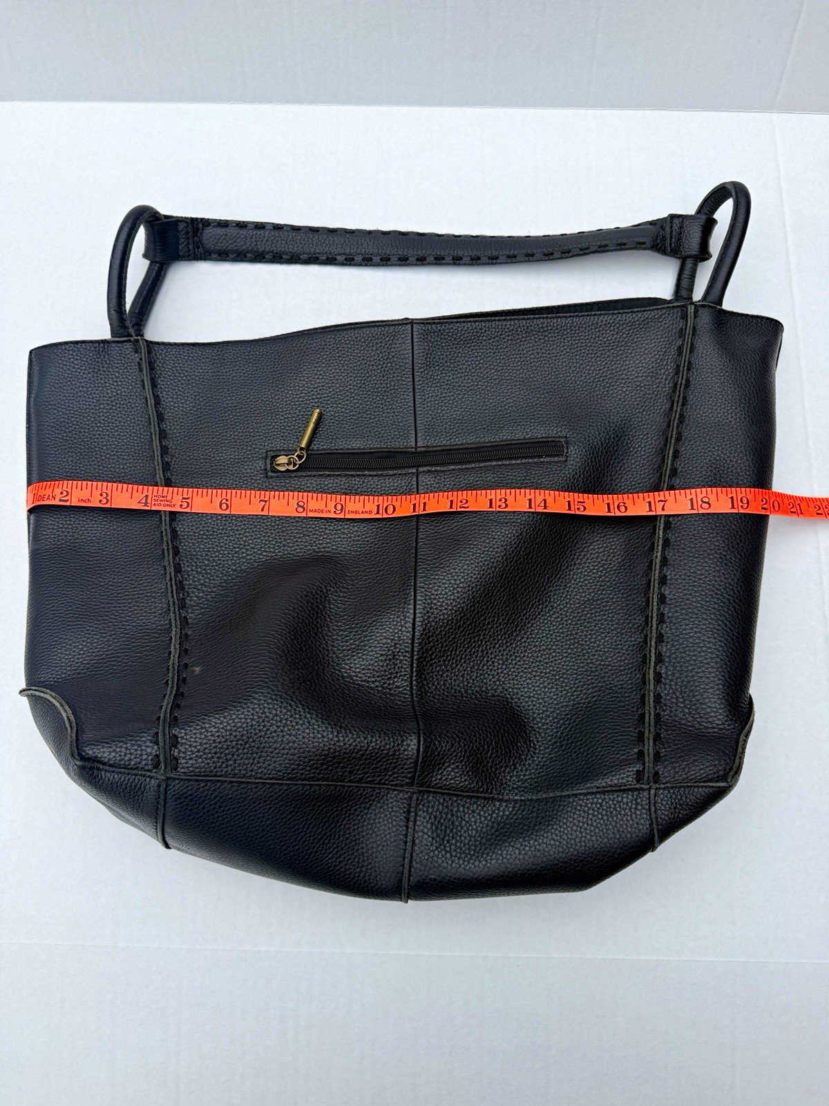 The Sak Women’s Black Medium Pebbled Shoulder Bag Magnetic Zip, Lined Pockets