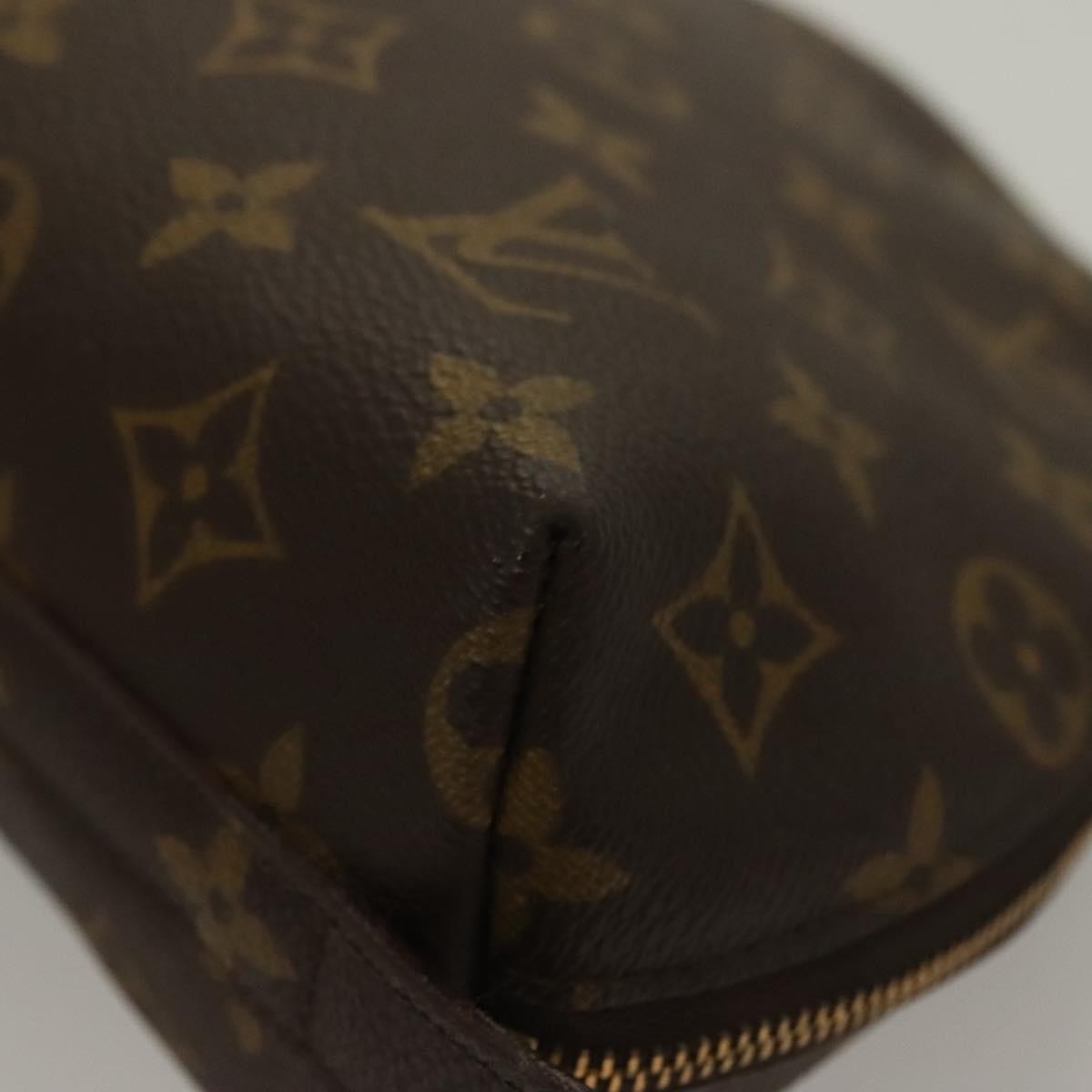 LOUIS VUITTON Monogram Trousse Demi Ronde Cosmetic Pouch M47520 LV Auth 133922