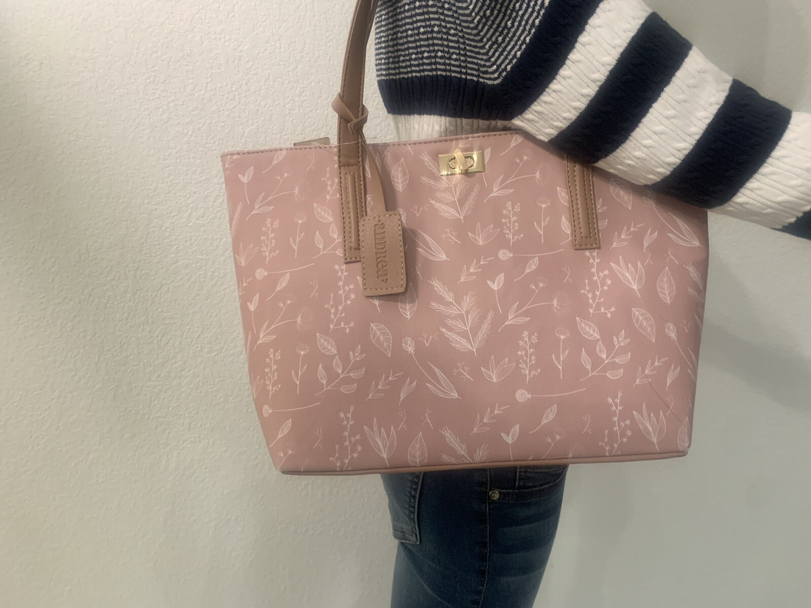Andrea Pink Bag