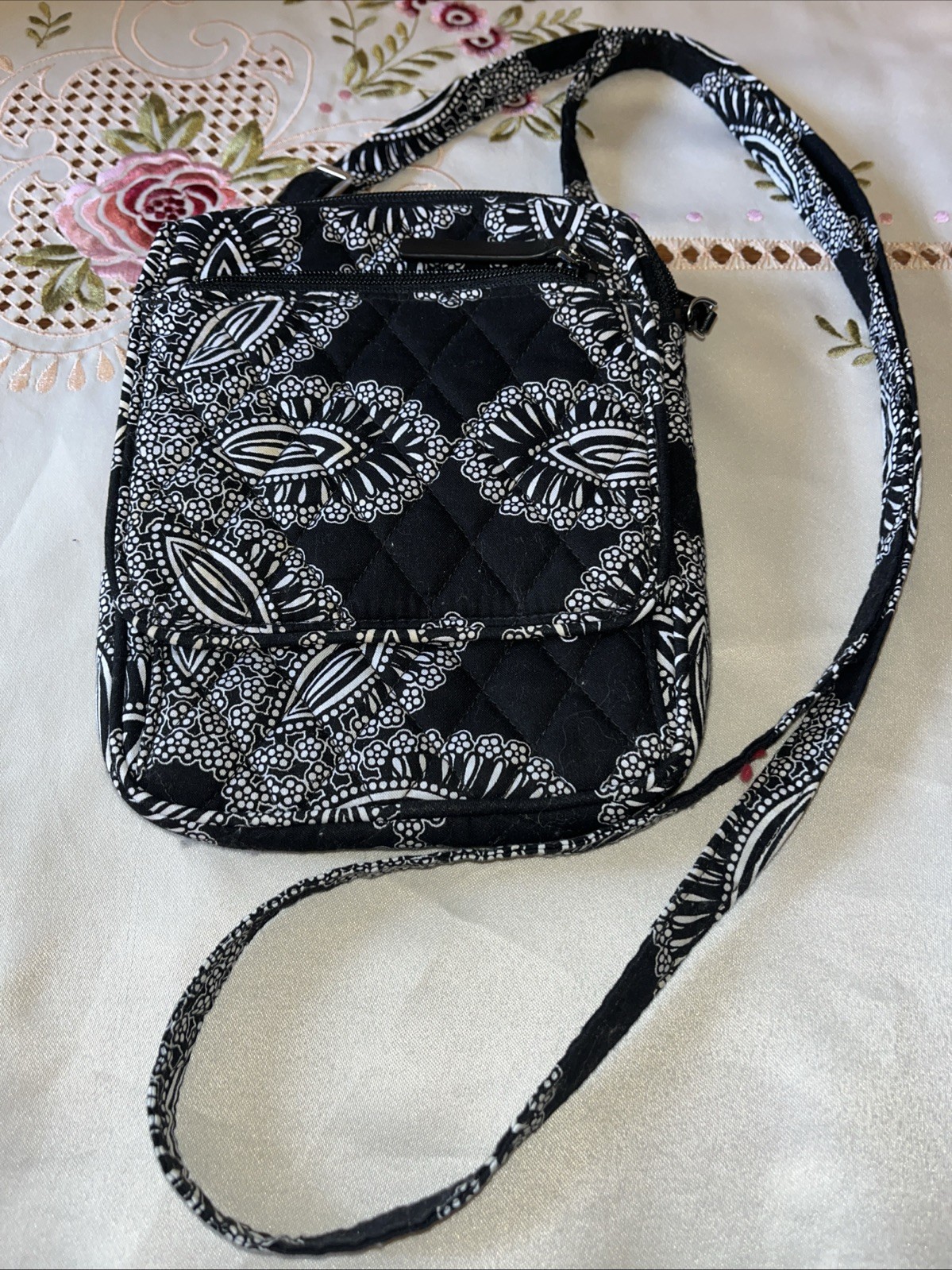Vera Bradley Blanco Bouquet Mini Hipster Crossbody Bag