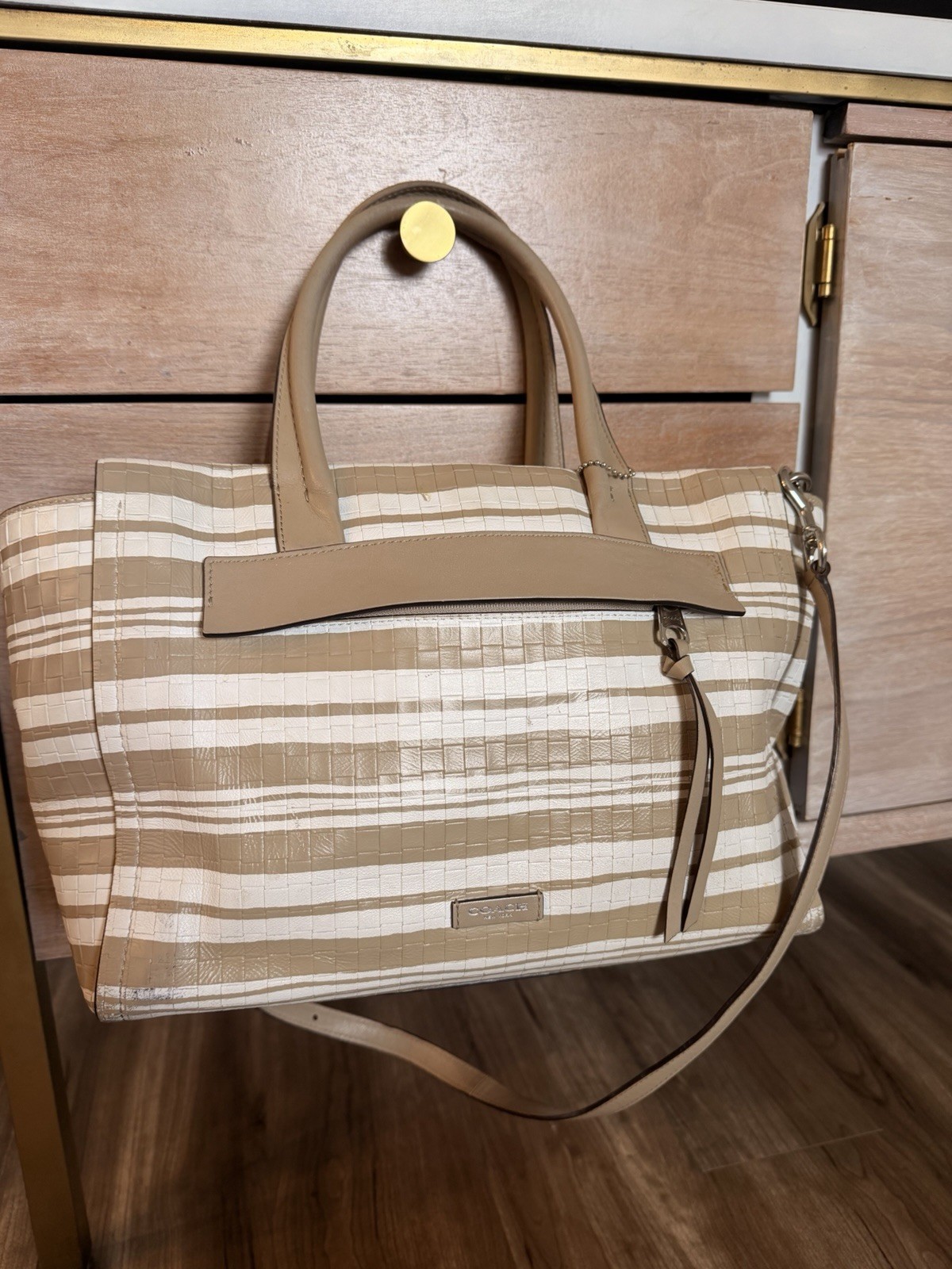 Coach Bleecker Riley carry all Beige/White