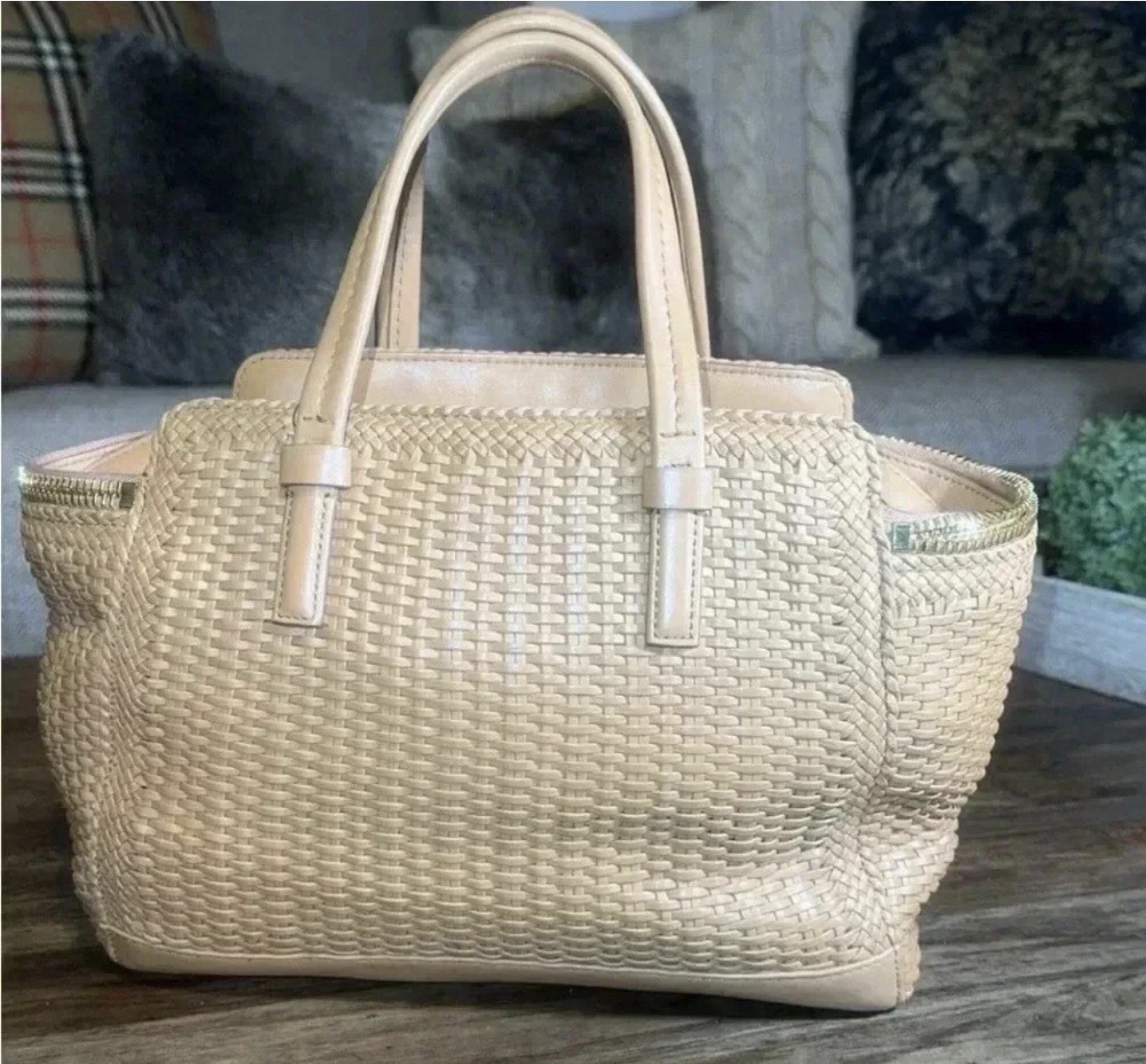 SALVATORE FERRAGAMO Woven, Designer Luxury Handbag, Camel, Leather Purse