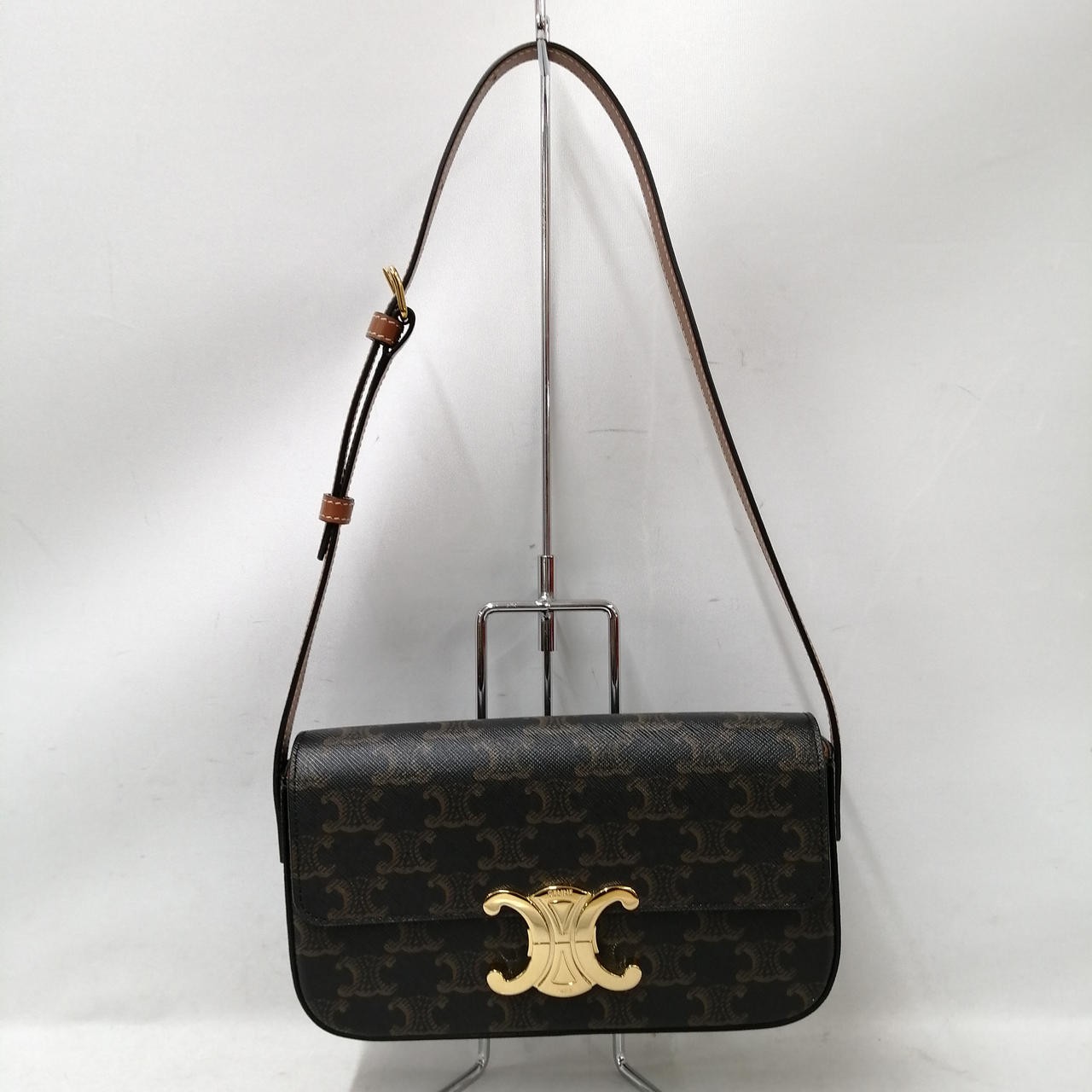 CELINE 194142 Claude Triomphe Shoulder Bag
