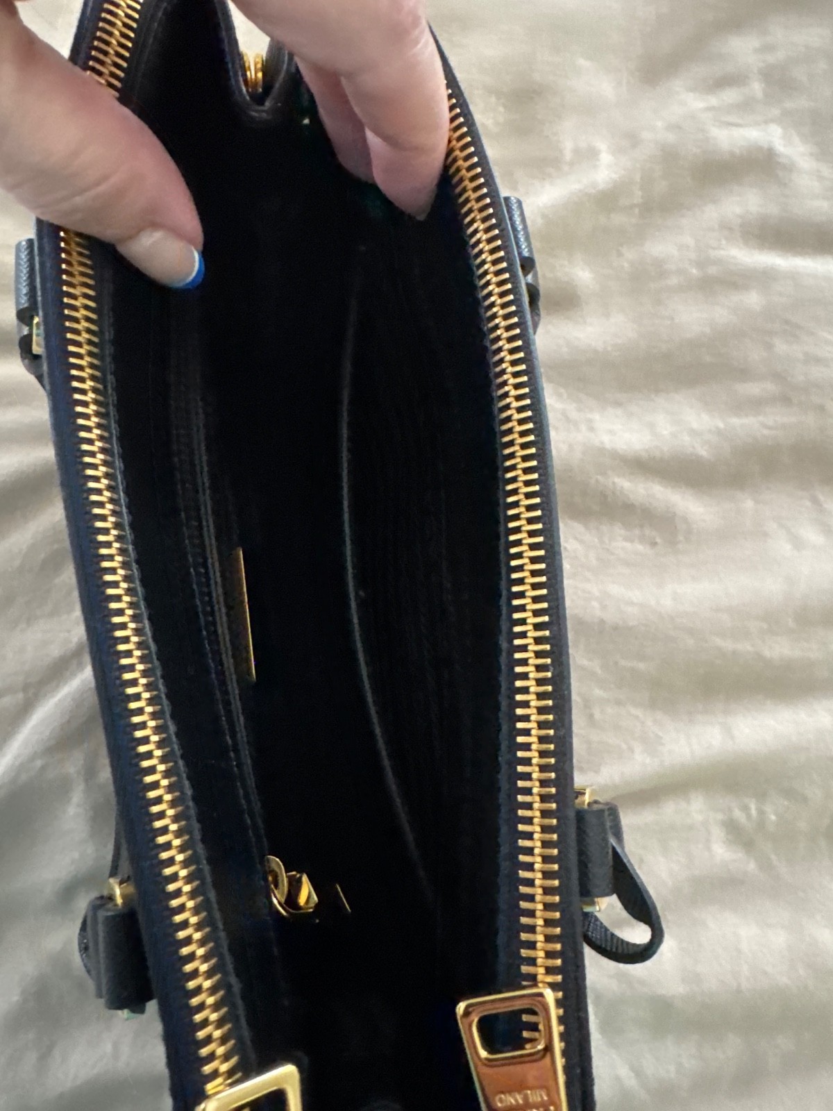 PRADA Galleria Shoulder Bag Medium Black Leather