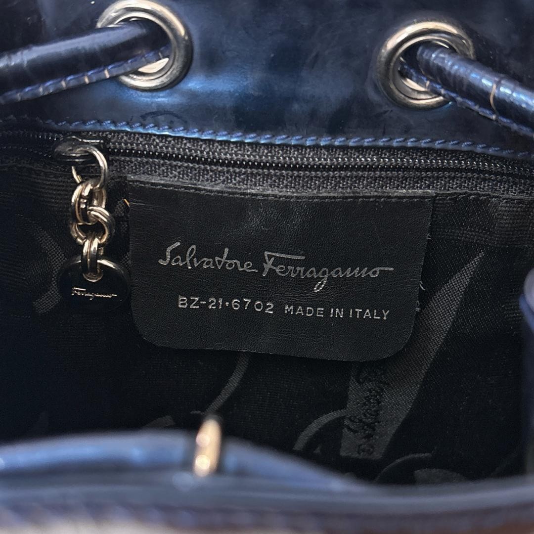 Salvatore Ferragamo Mini Bucket Backpack Enamel Navy 23cm x 21cm x 11.5cm Authen
