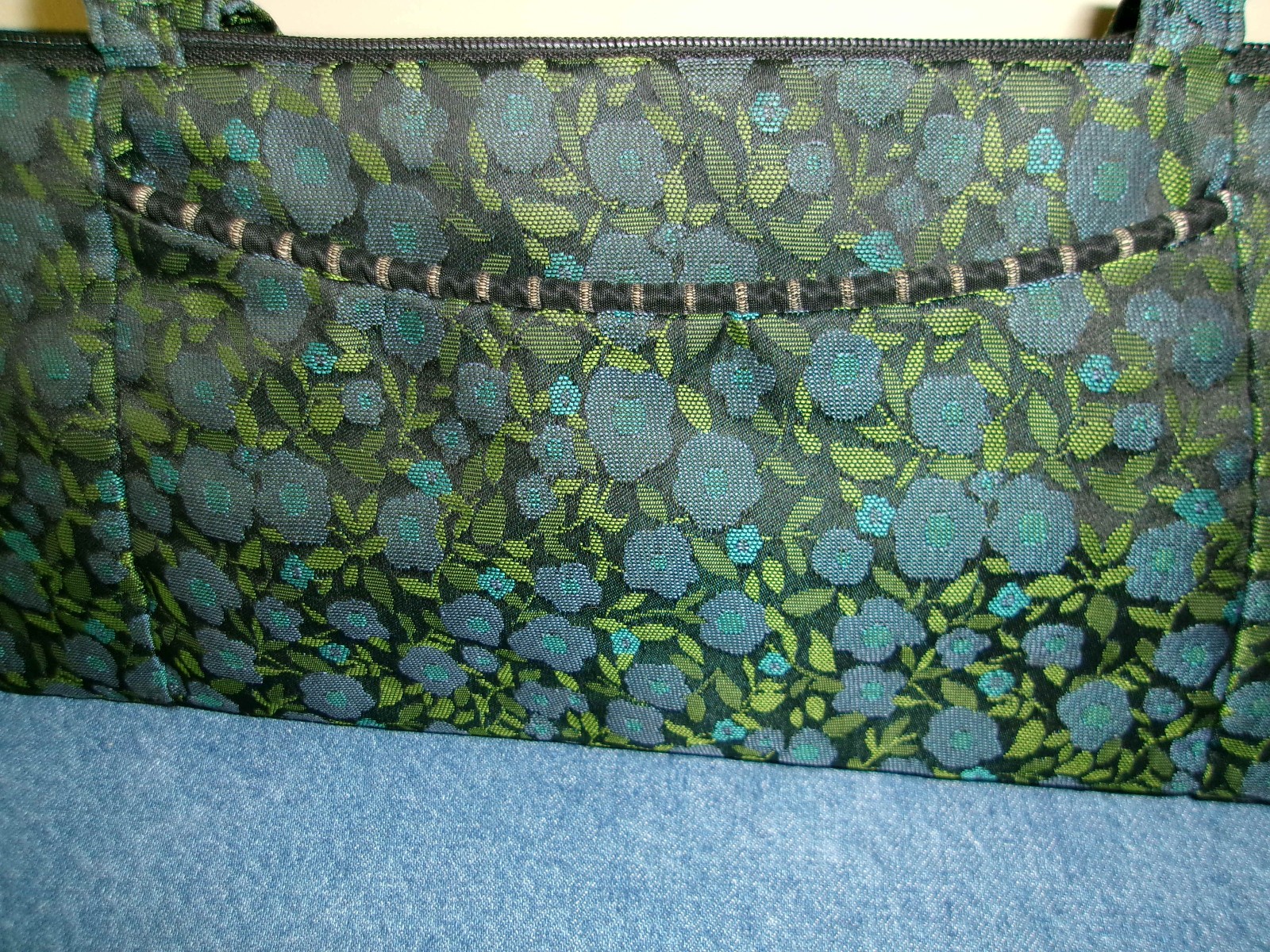 Maruca~ Pretty Jacquard Fabric Baguette Style Shoulder Bag~Blue Floral~Co. USA
