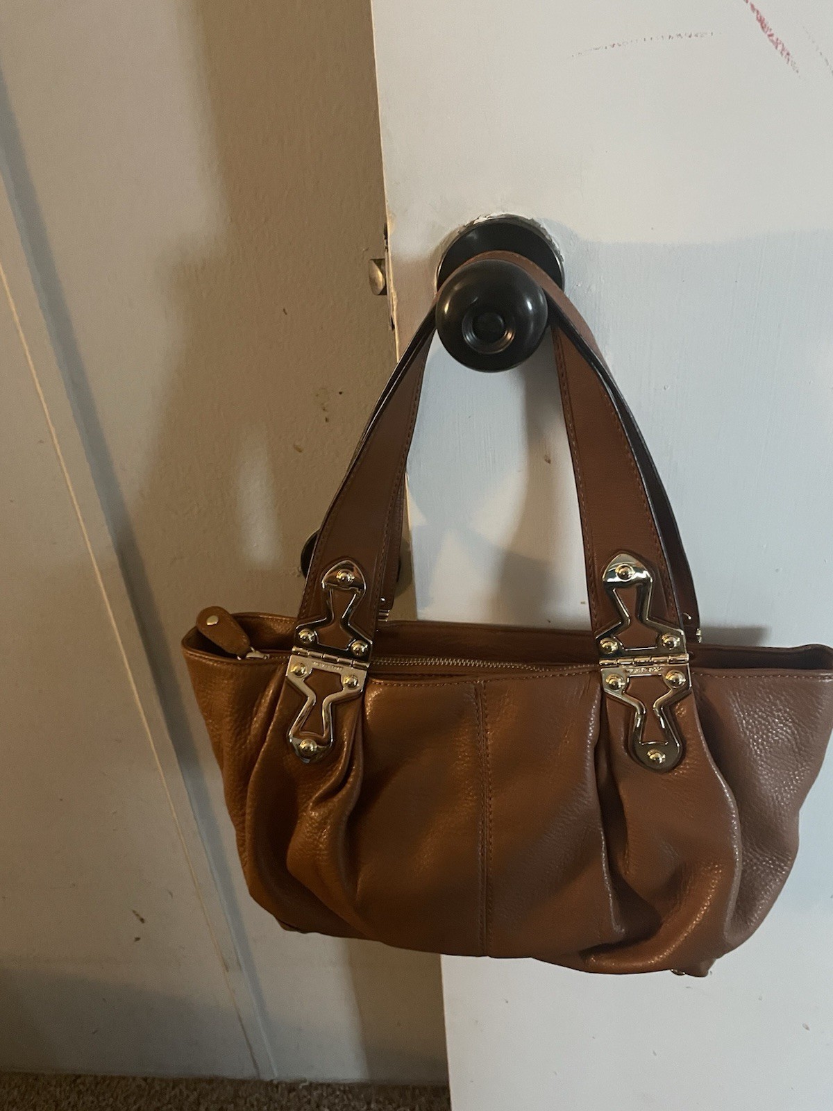 Michael Kors Vintage Joplin Bag Zip Closure Gold Hardware. Brown Leather