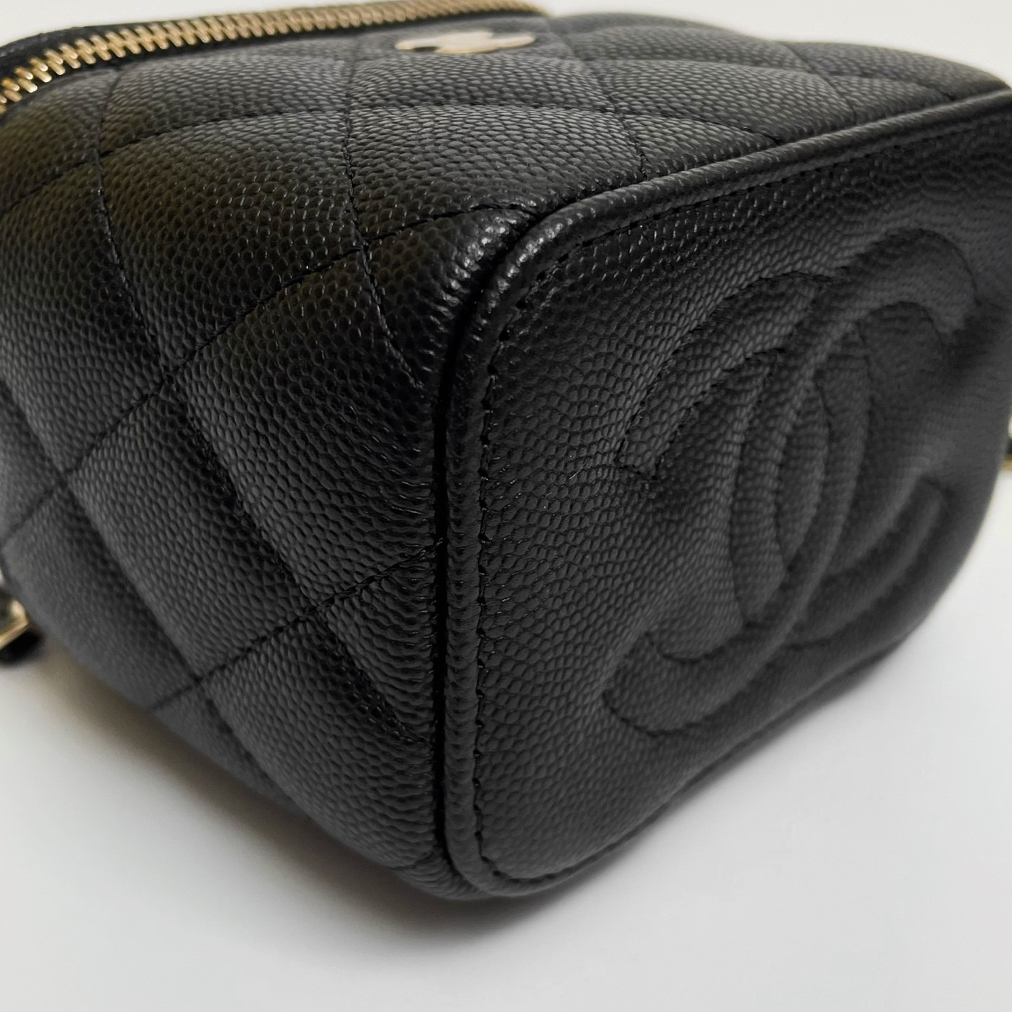 CHANEL Vanity Bag Black Calfskin Box Gold Hardware Chain Crossbody Bag