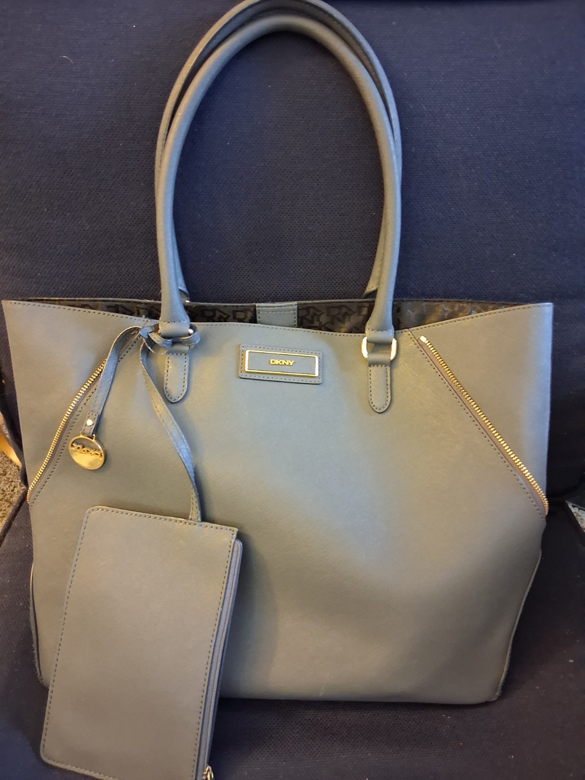 Large Tote Bag, Women’s DKNY Blue /Gray. 18 inch. LEATHER.