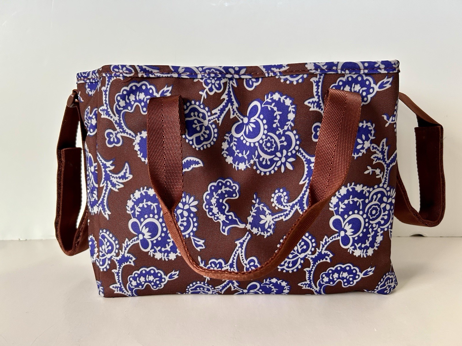 Vera Bradley Lighten Up Everything Organizer Cotswolds Pattern NWT