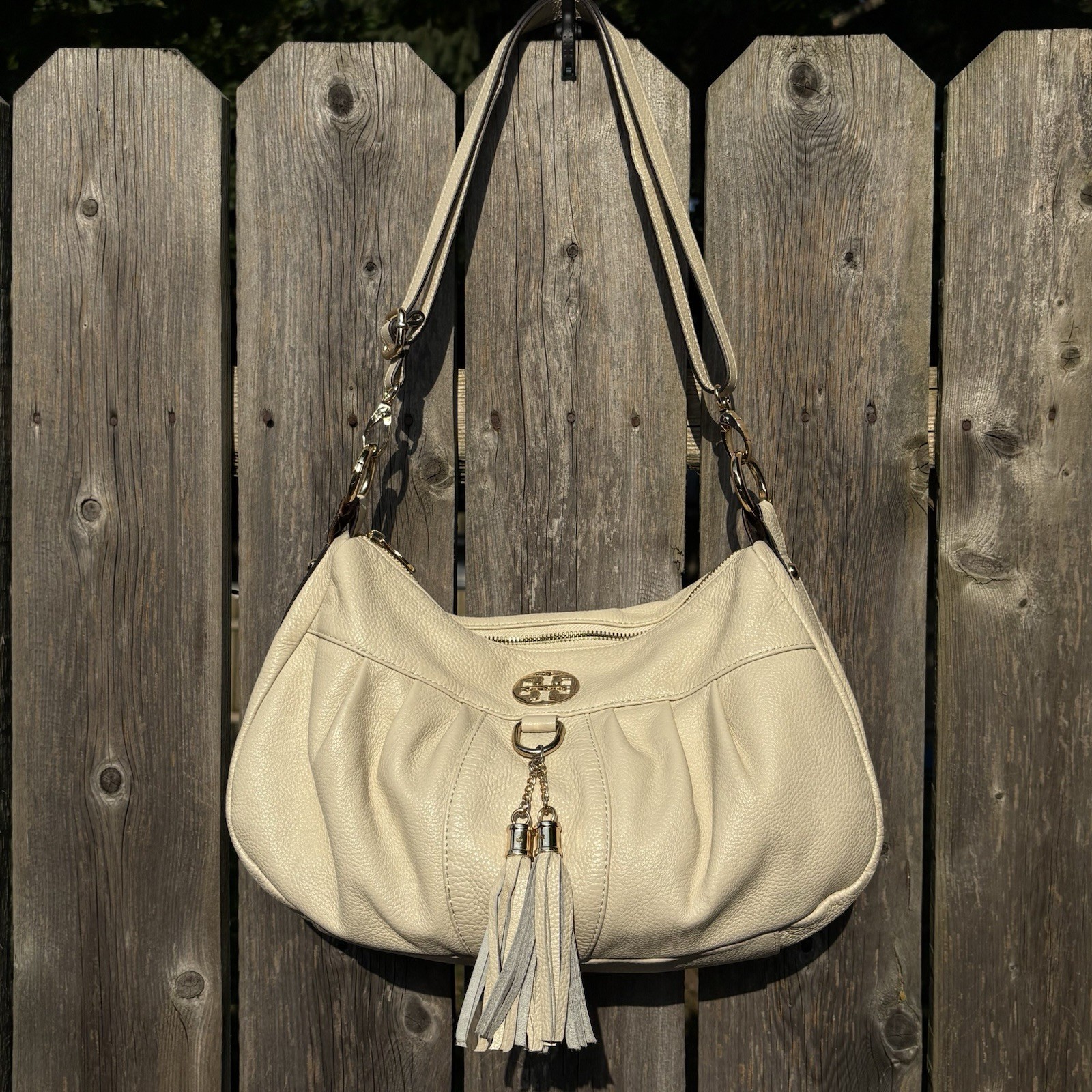 Tory Burch White Leather Amanda Hobo Shoulder Handbag 2012 Gold Hardware