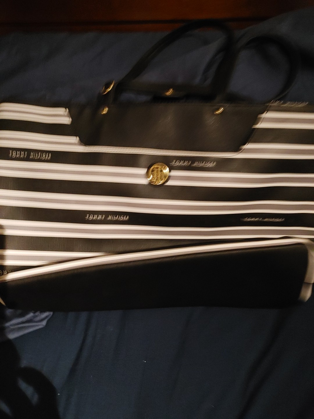 tommy hilfiger purses women