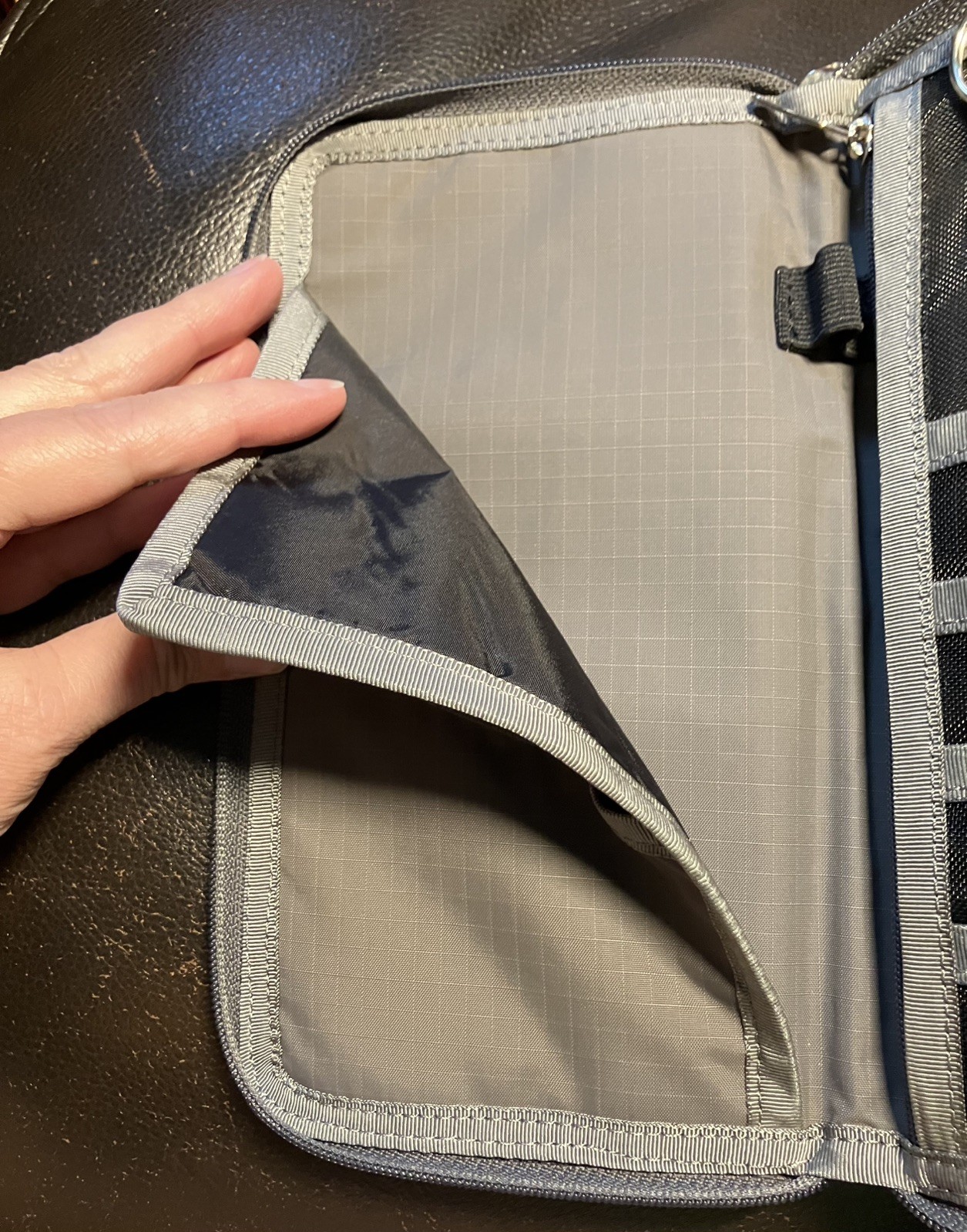 LeSportsac Grey Snake Pattern Hand Held Clutch Wallet 9.25 long X 5.25 in tall.