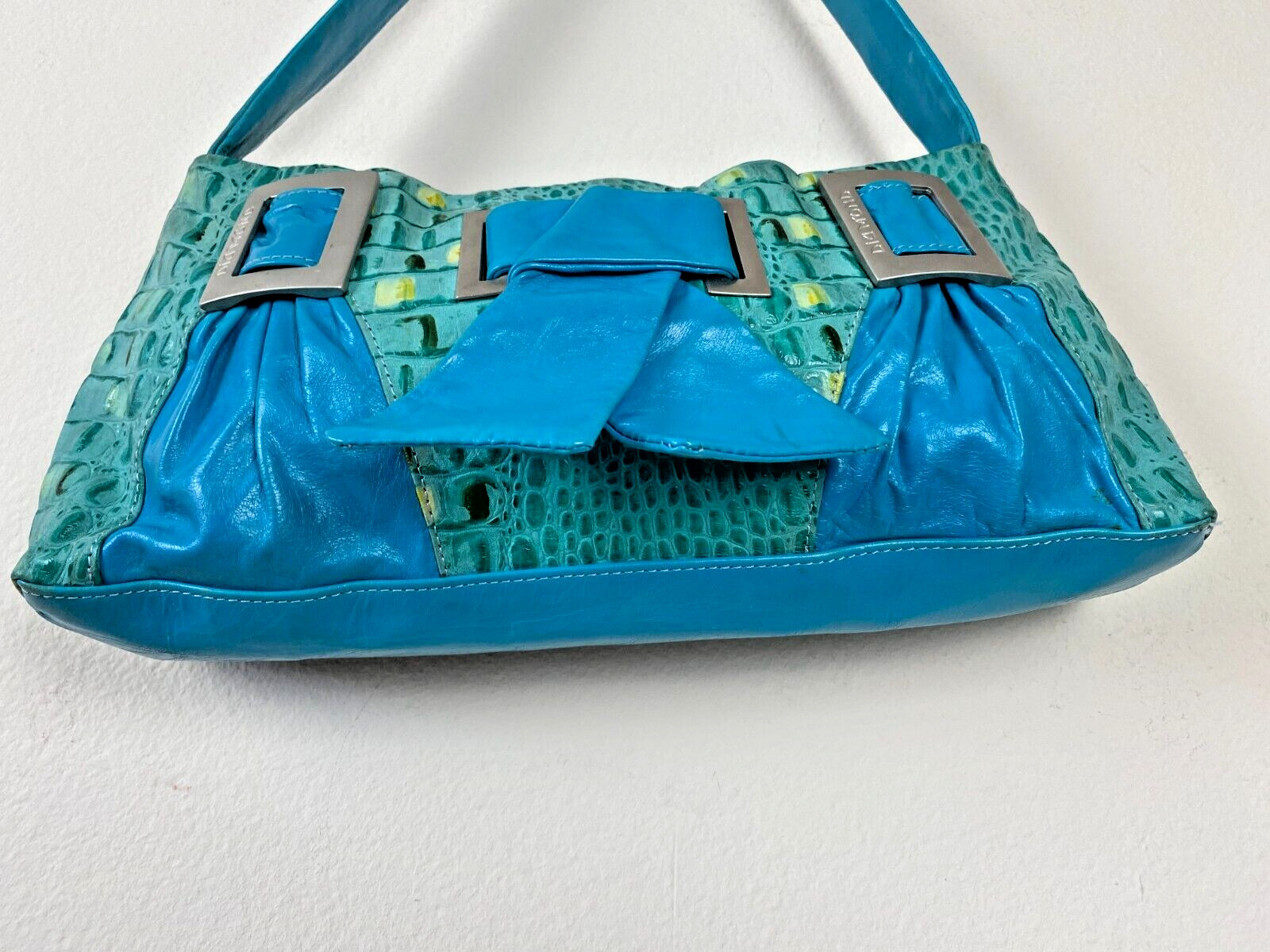 Y2K DIAMOND Italian Design Shoulder Bag Turquoise Blue Pat. Leather Fashionista