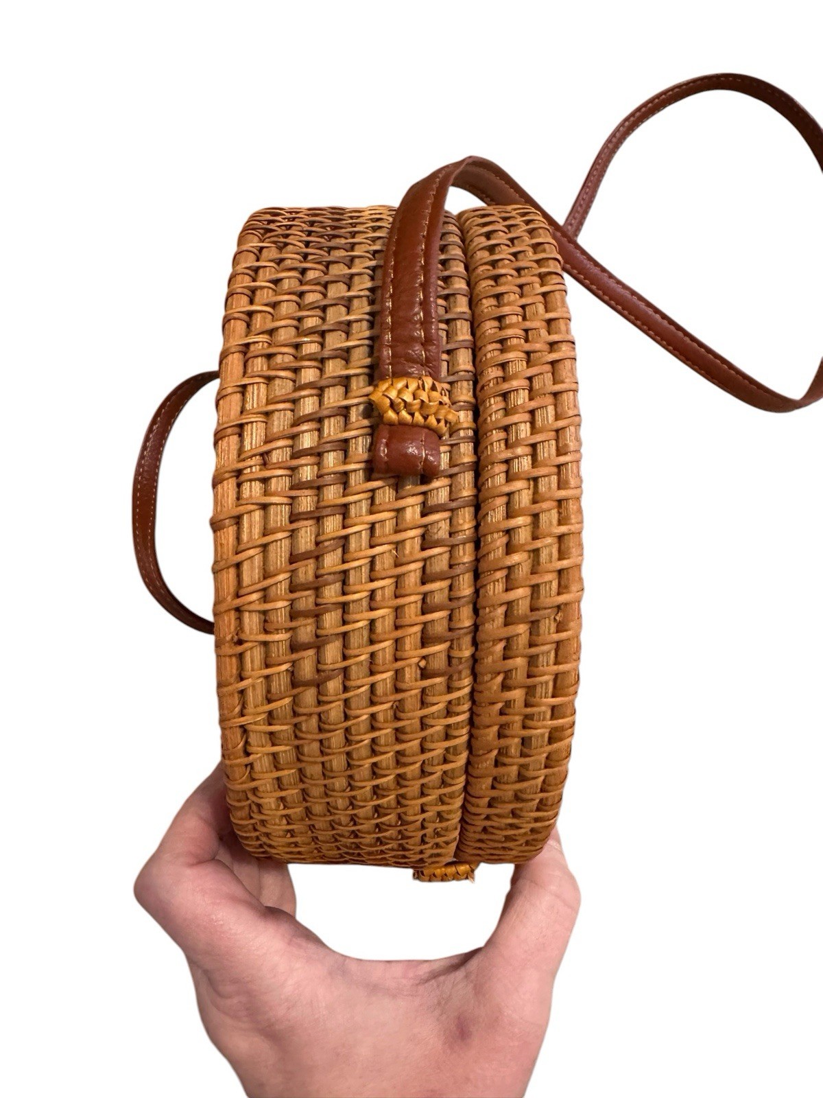 Hand Woven Rattan Wicker Round Crossbody Bag Hard Sided Blue Floral Lining