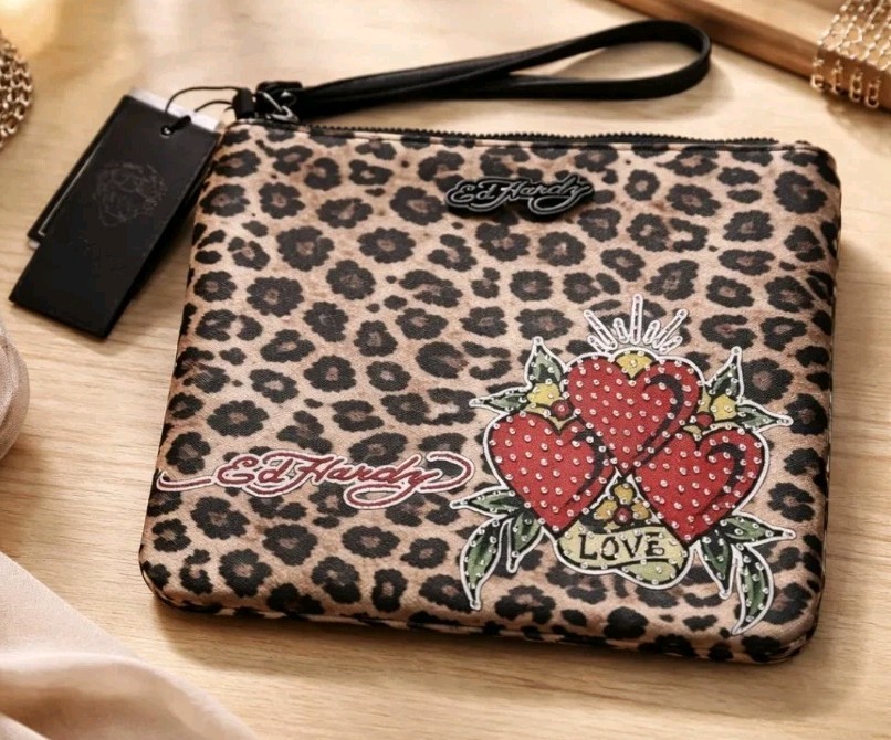 Ed Hardy Cheetah Leopard Print Love Hearts Rhinestone Wristlet Triple Hearts New