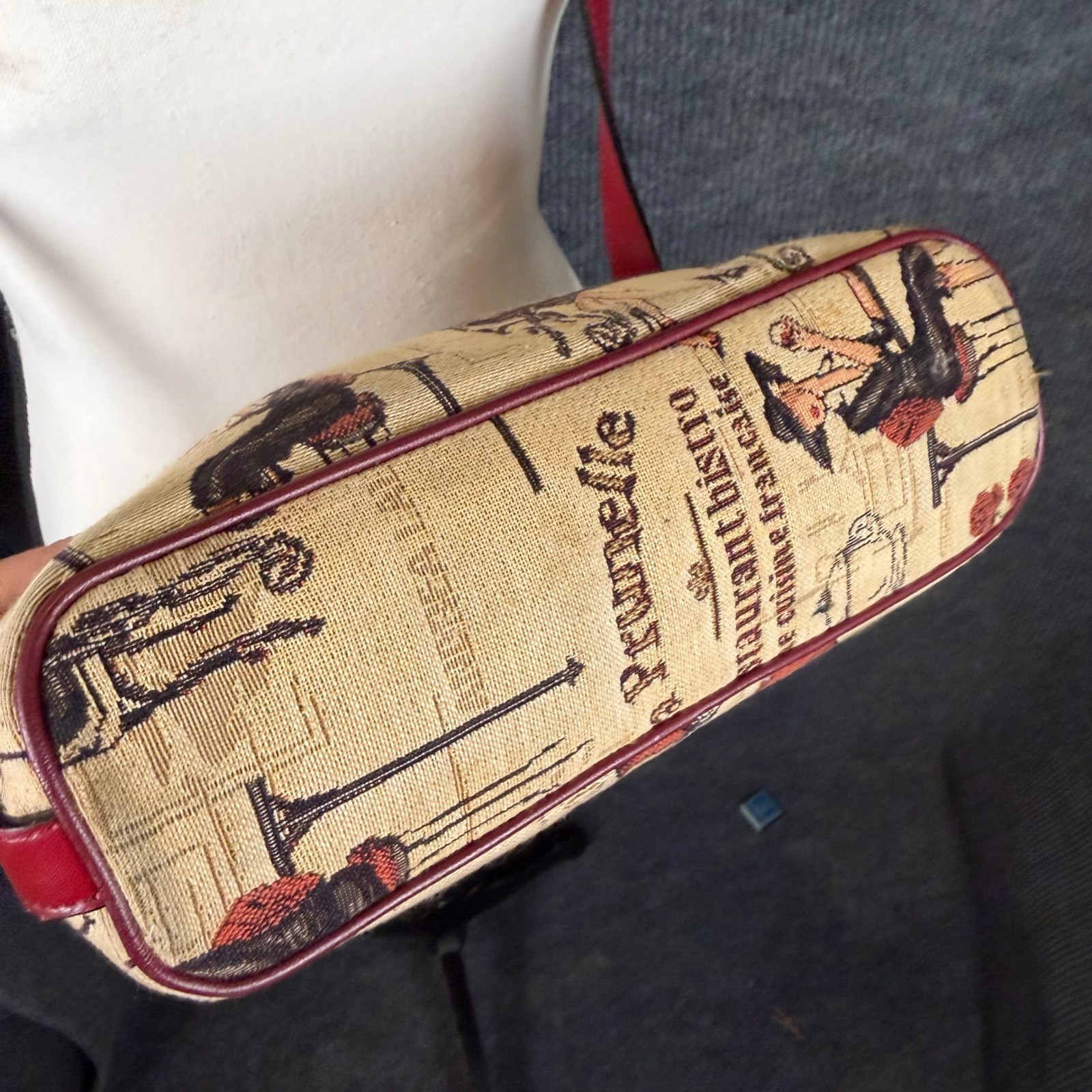 Vintage Tapestry Crossbody Bag Beige Red French Bistro Cocktails Chocolate Retro