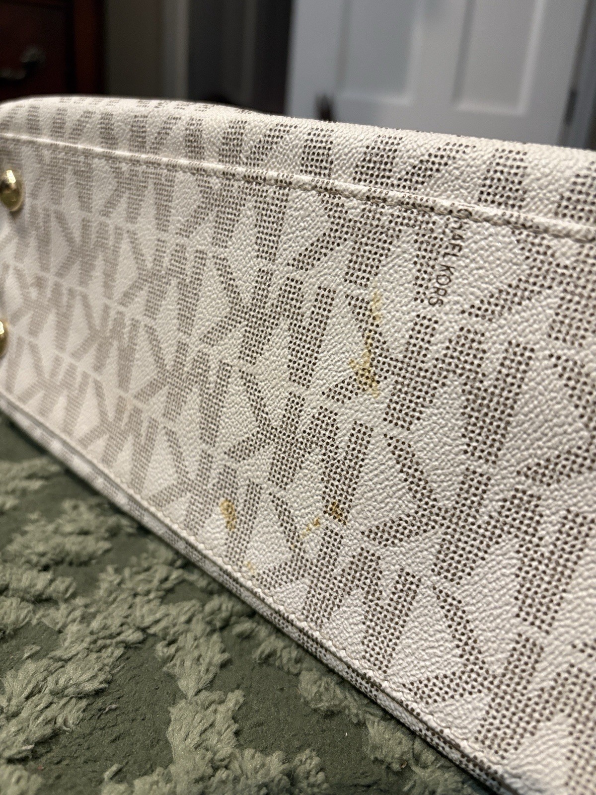 Michael Kors White and Beige Jet Set Tote Bag