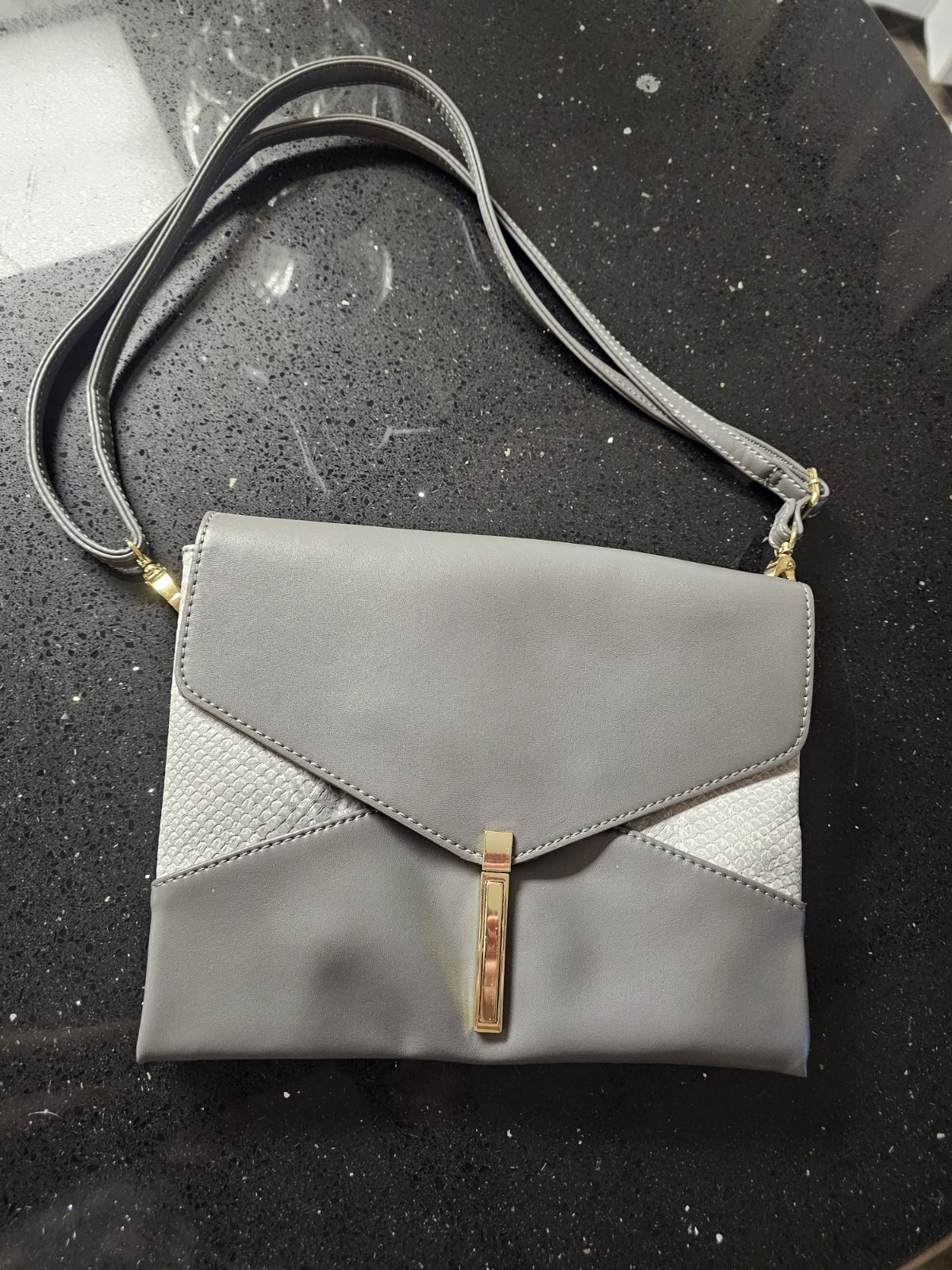 Mossimo Supply Co. Gray Snakeskin Print Crossbody Clutch Bag Gold Hardware