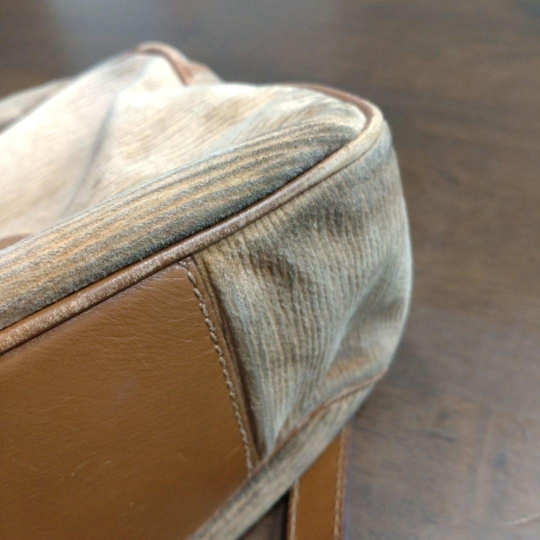 Authentic Fendi Vintage Janus Shoulder Bag 1980s Leather Beige Brown Damaged
