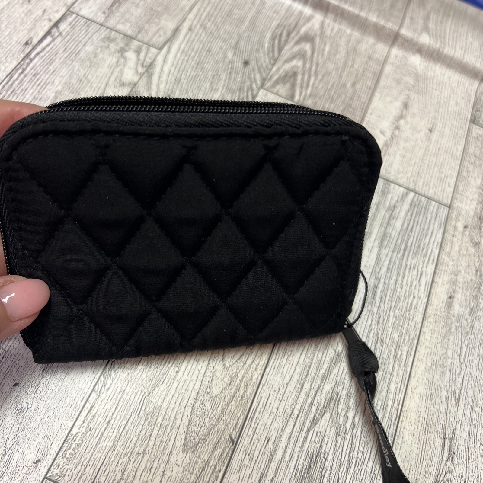 Vera Bradley Ultralight Essential Small Zip-Around Wallet in Black