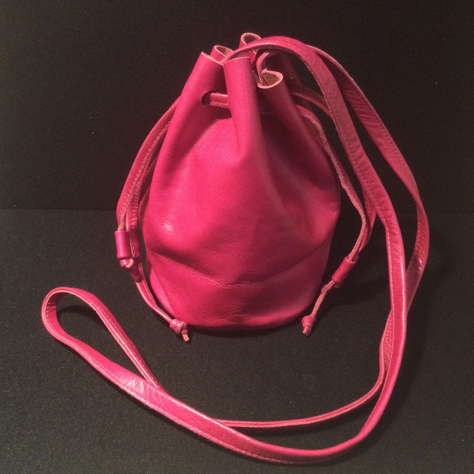 Nuage Bleu Maui Manini Bag Purse Boho Drawstring Pouch Pink Leather Crossbody