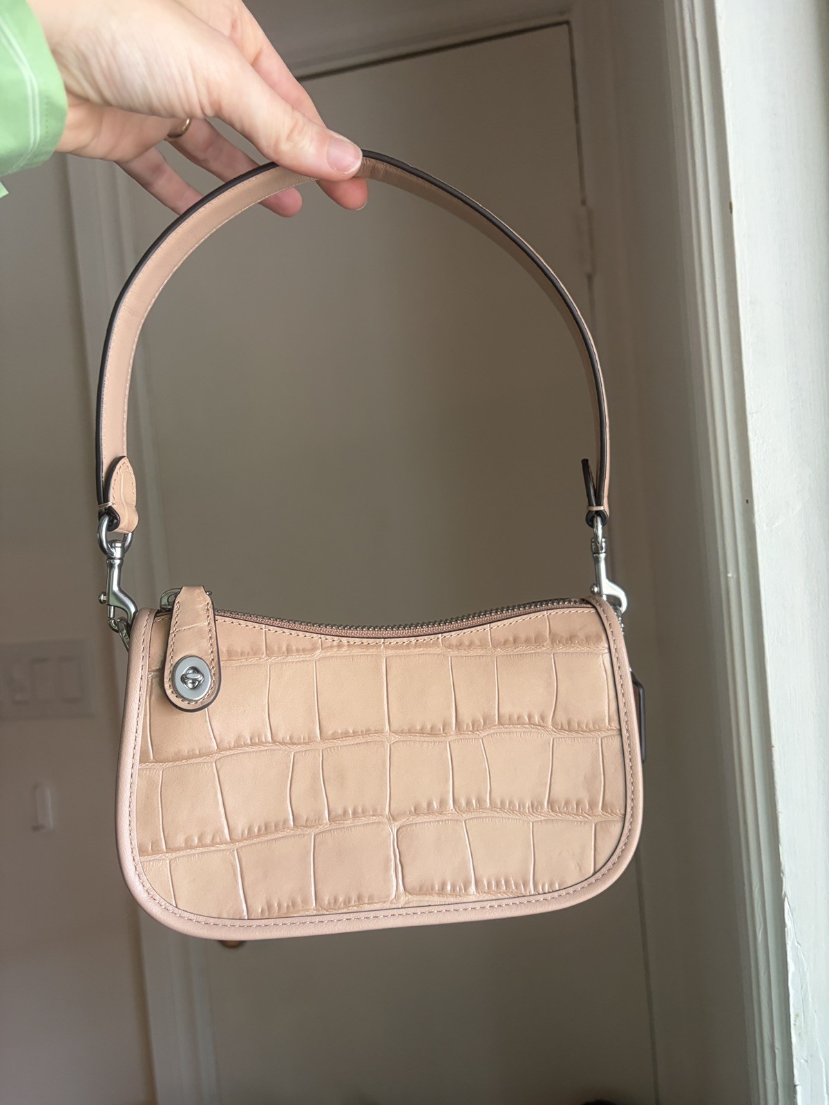 Coach Swinger 20 Buff Crocodile Embossed Leather