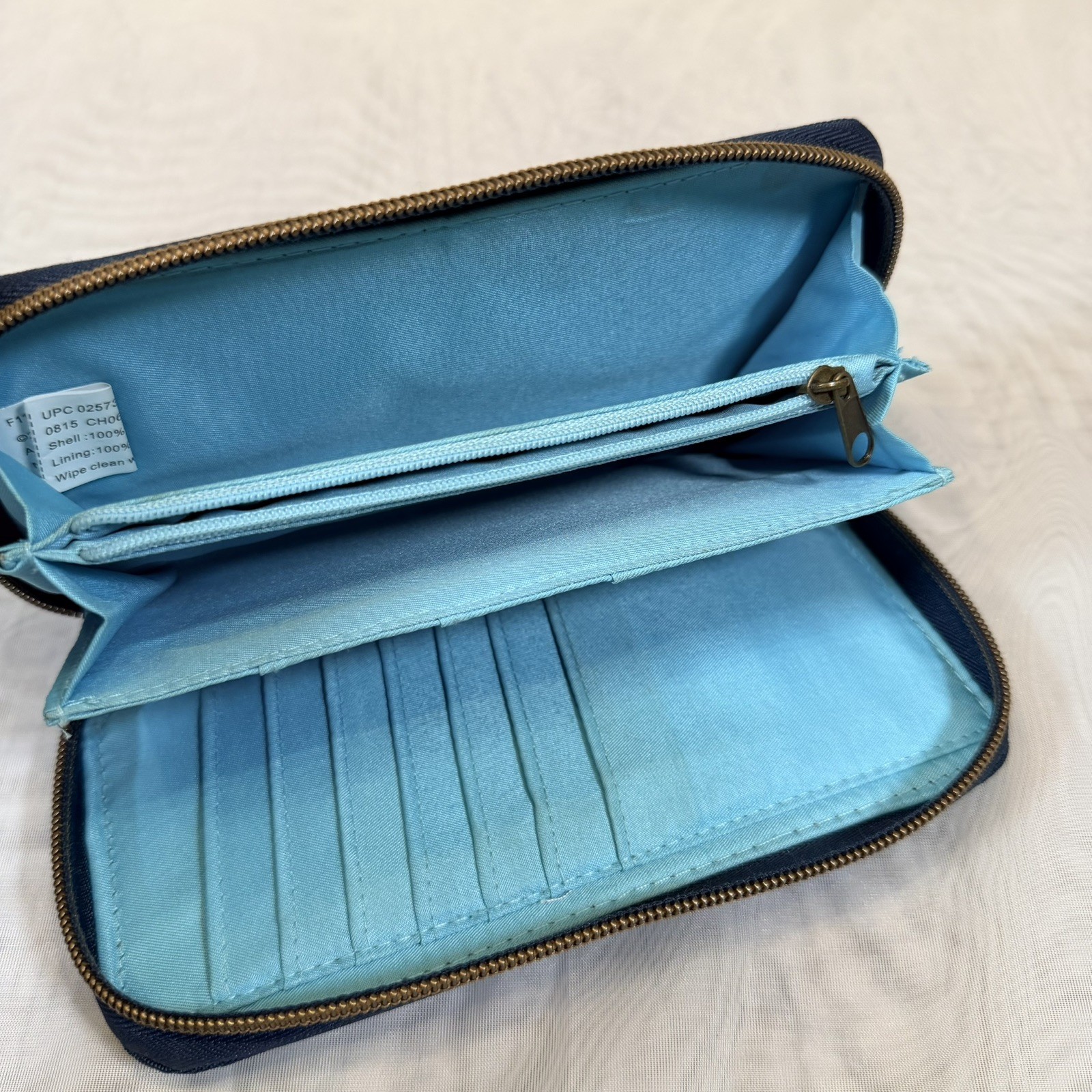 Travelon RFID Blocking Anti-theft Wristlet Clutch Wallet Blue Travel