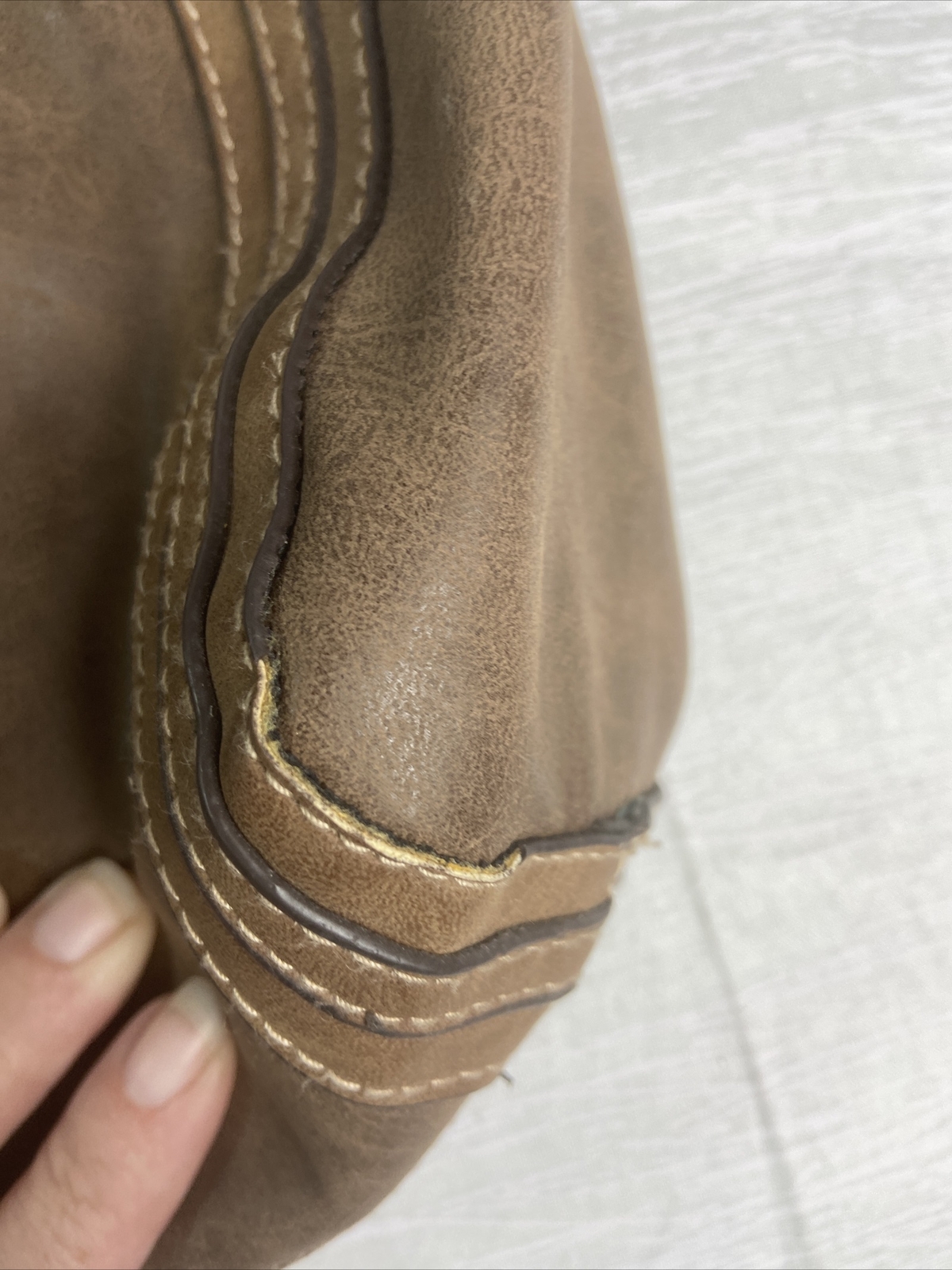 Hobo Style Faux Leather/Vinyl Brown Shoulder Purse Bag Brown