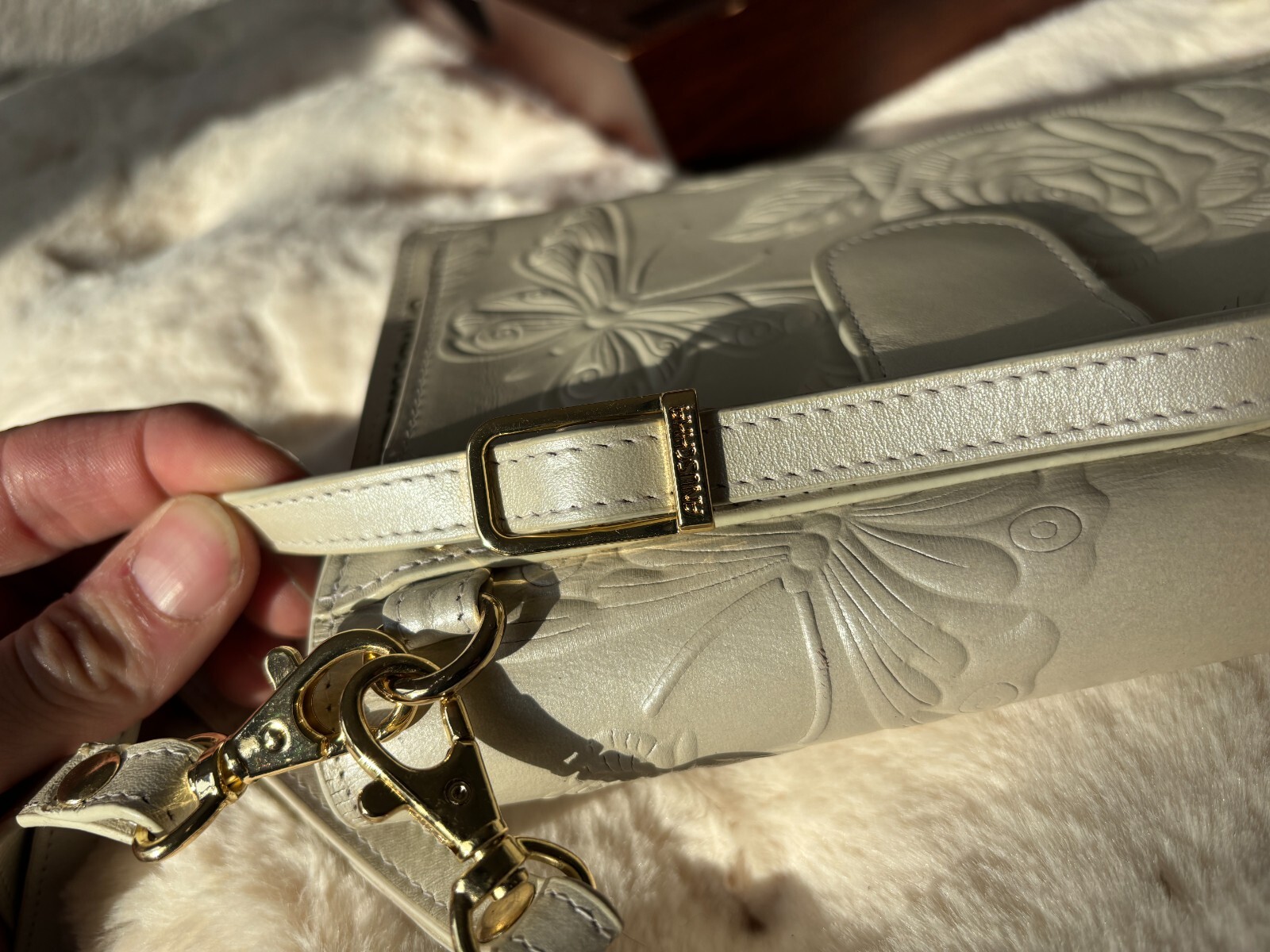Anuschka Tooled Rose Pearl White 4-in-1 Leather Organizer Crossbody