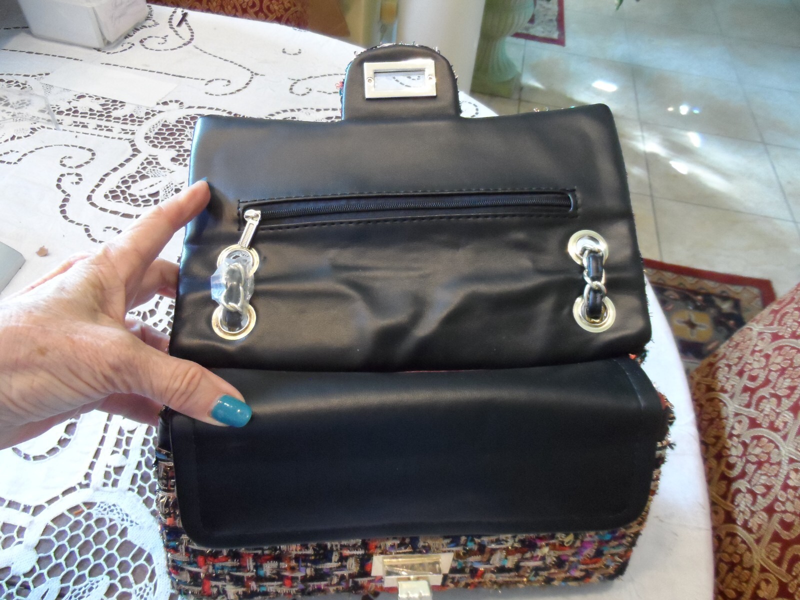 New Un-Branded Black/Red Multi Color Tweed Shoulder Bag w/Front Embellish Medium