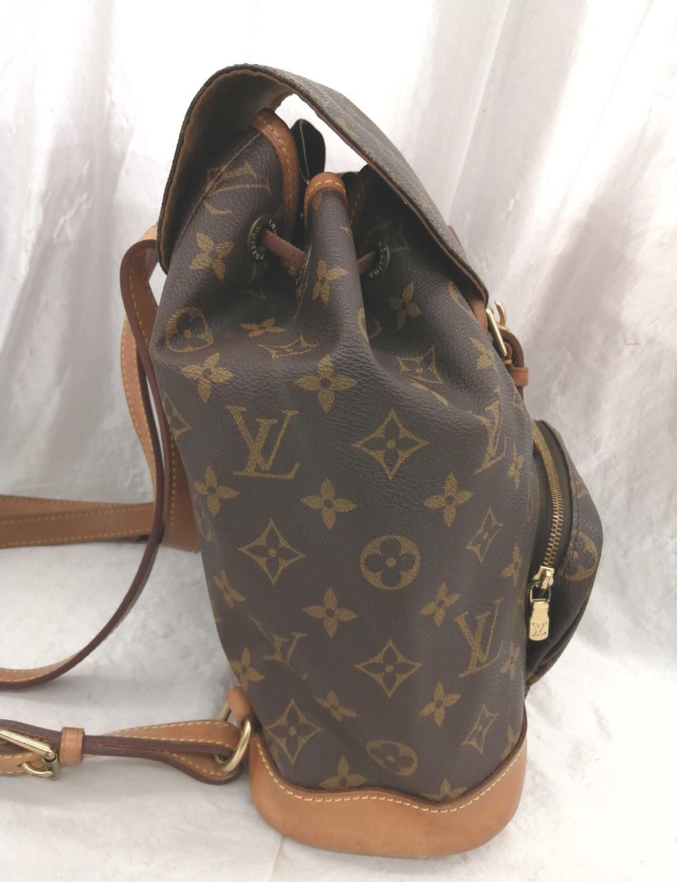 Louis Vuitton Monogram Montsouris MM Backpack M51136 Brown Japan