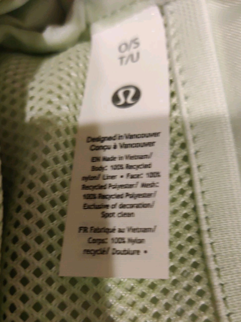 NWT Lululemon 1L Everywhere Belt Bag/Fanny Pack/Crossbody Bag Kohlrabi Green