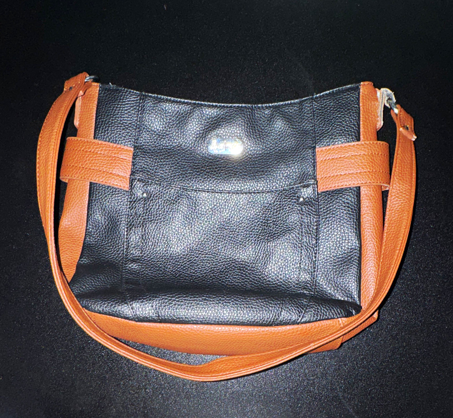 Women’s Black/Brown Pebbled Shoulder Bag Medium Silver Hardware Zip Pockets