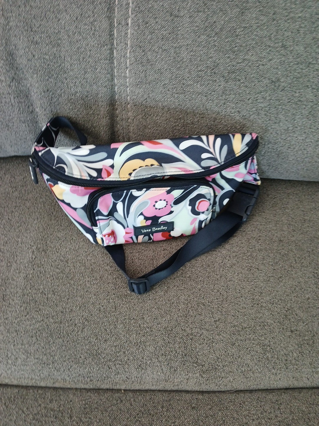 Vera Bradley Belt Bag/Fanny Pack Floral Paisley Print Water Repellent