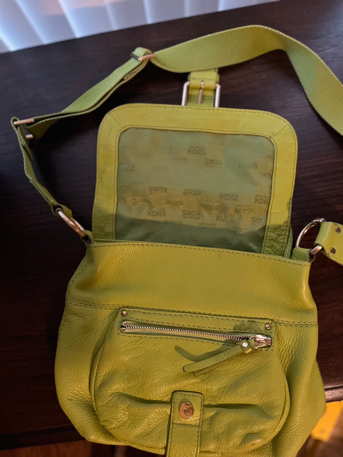 Michael Kors Green Leather Crossbody Shoulder Bag Purse Adjustable Strap