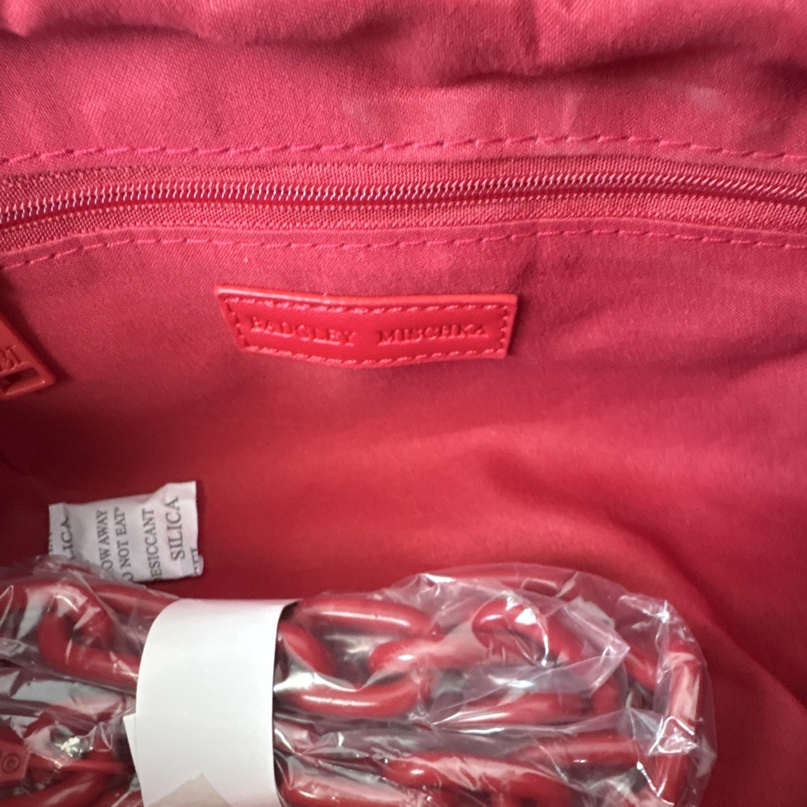 Badgley Mischka Red Wrapped Frame Clutch Zip Closure Detachable Strap Lined