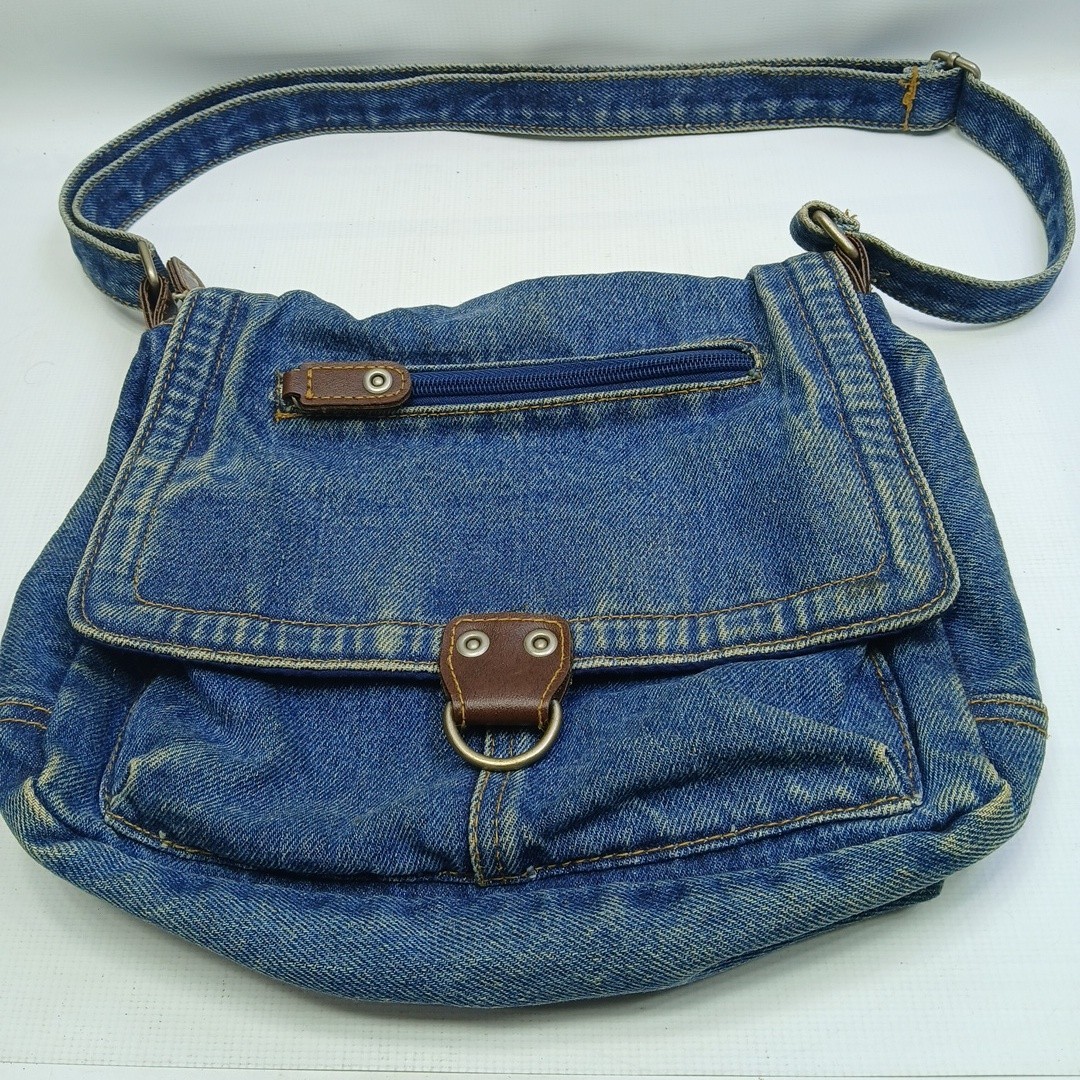 Denim Y2K Purse Crossbody Blue Stonewash Pockets Buckle Hippie Grunge Boho 90s