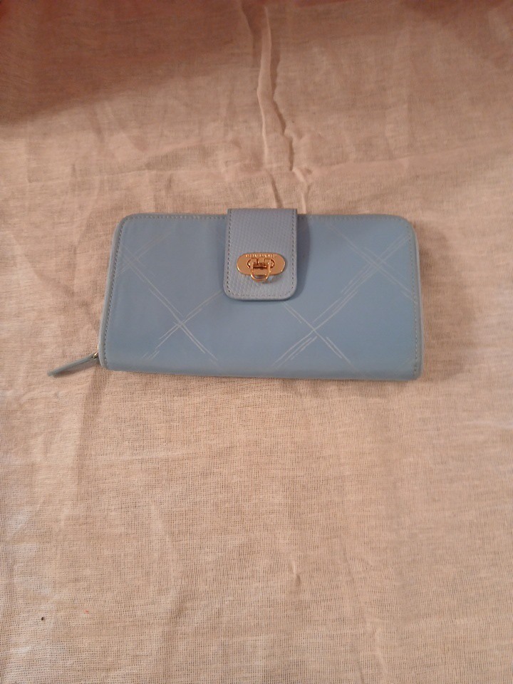 VERA BRADLEY Cute PREPPY POLY FLIP LOCK CLOSURE Wallet