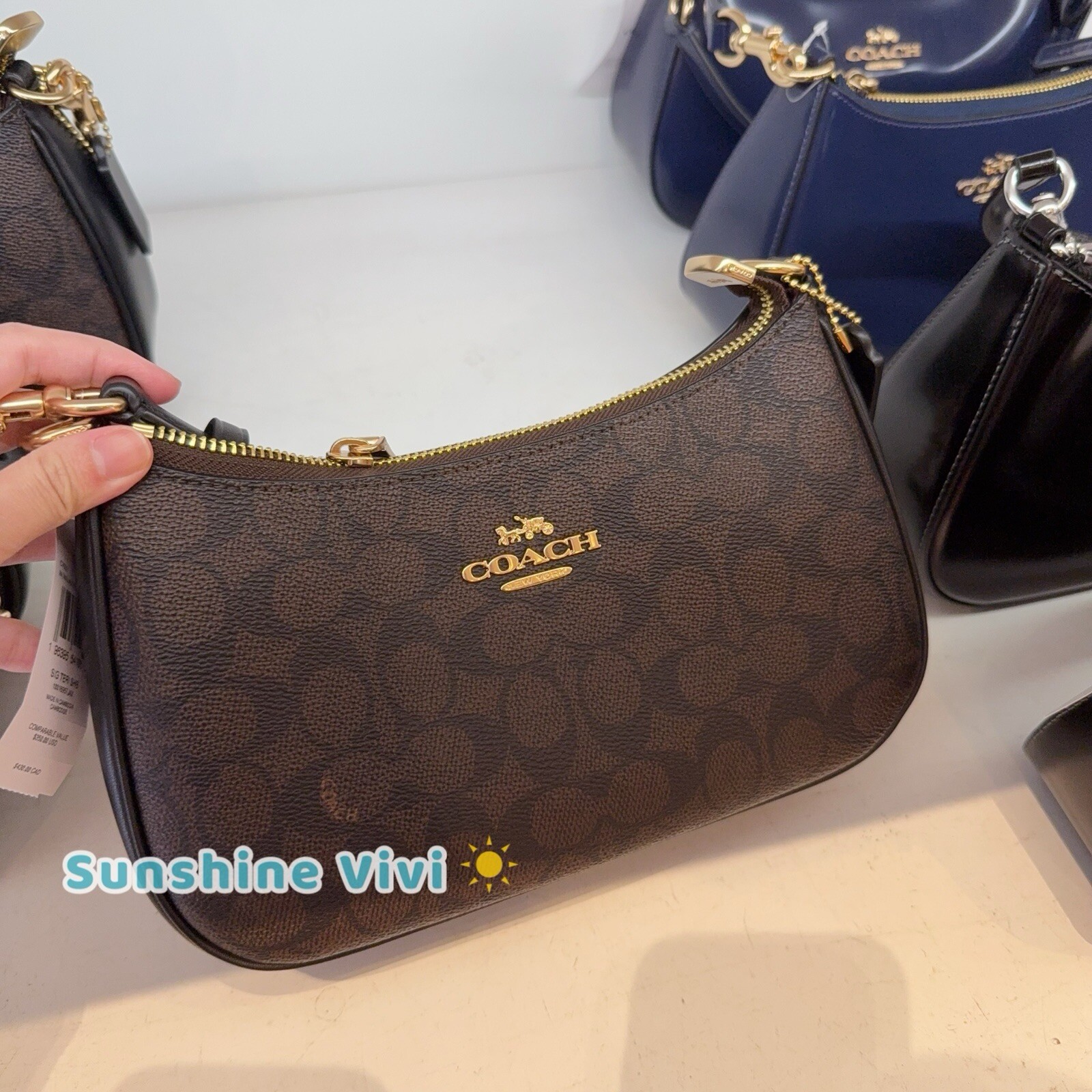 NWT Coach Teri Shoulder Bag In Signature CV933 Gold/Walnut/Black