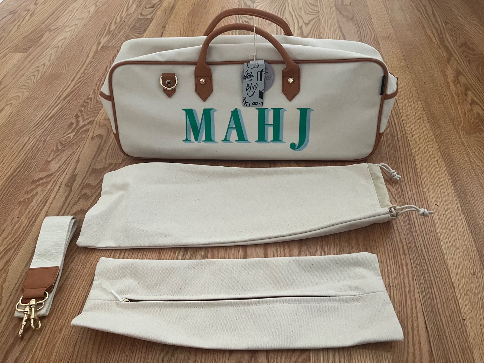 Boulevard Margo Coated Canvas Natural Mahjong Bag Travel Case New with Tags