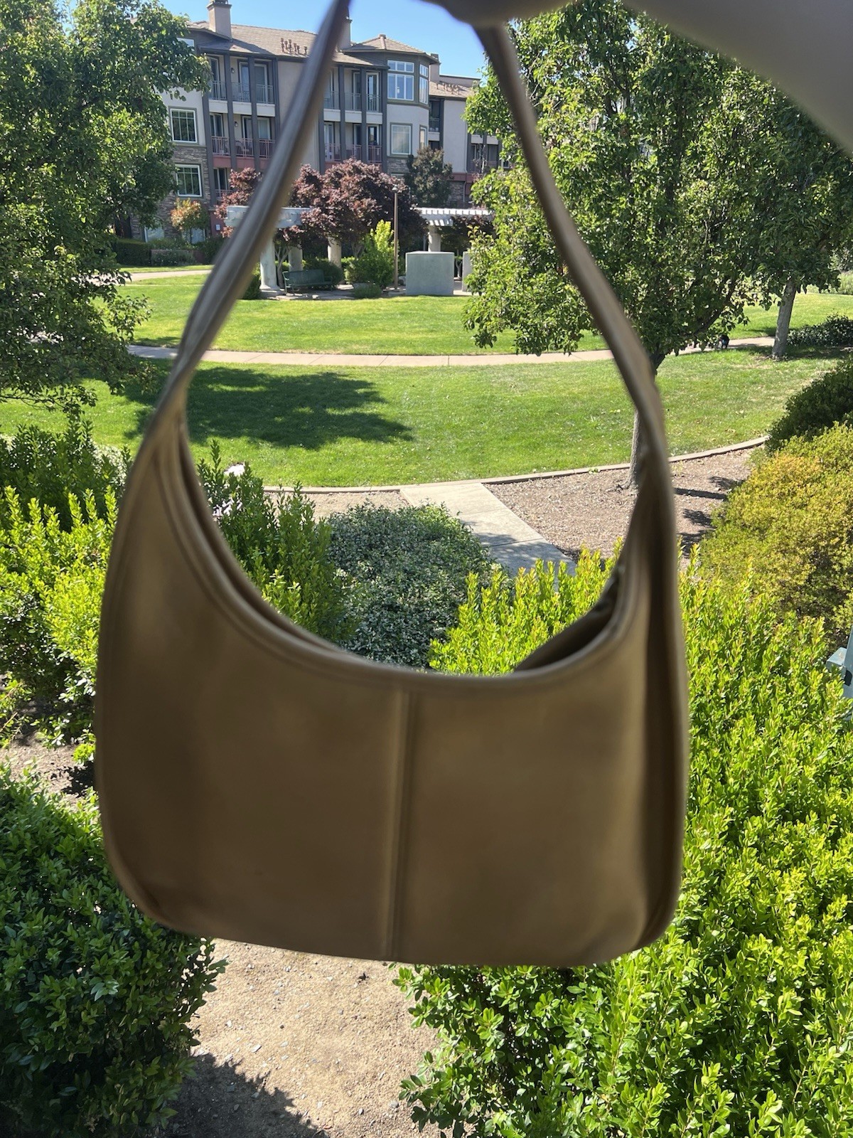 Vintage Coach Ergo 9025 Tan