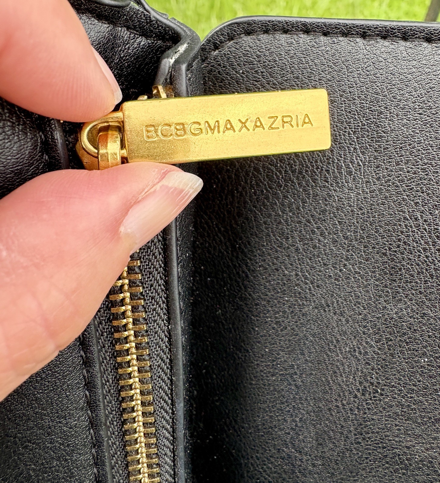 BCBGMAXAZRIA Black Vegan Leather Half Moon Asymetrical Bag – Crossbody