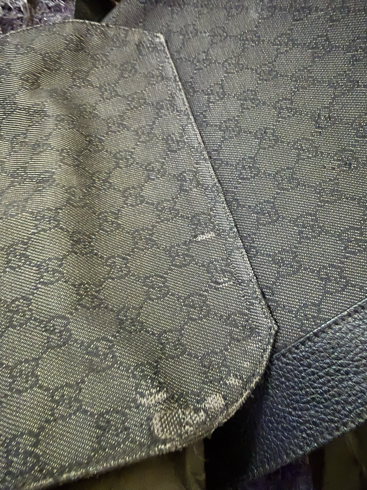 Gucci GG Pattern Black Crossbody Bag Magnetic Flap, Adjustable Strap Silver