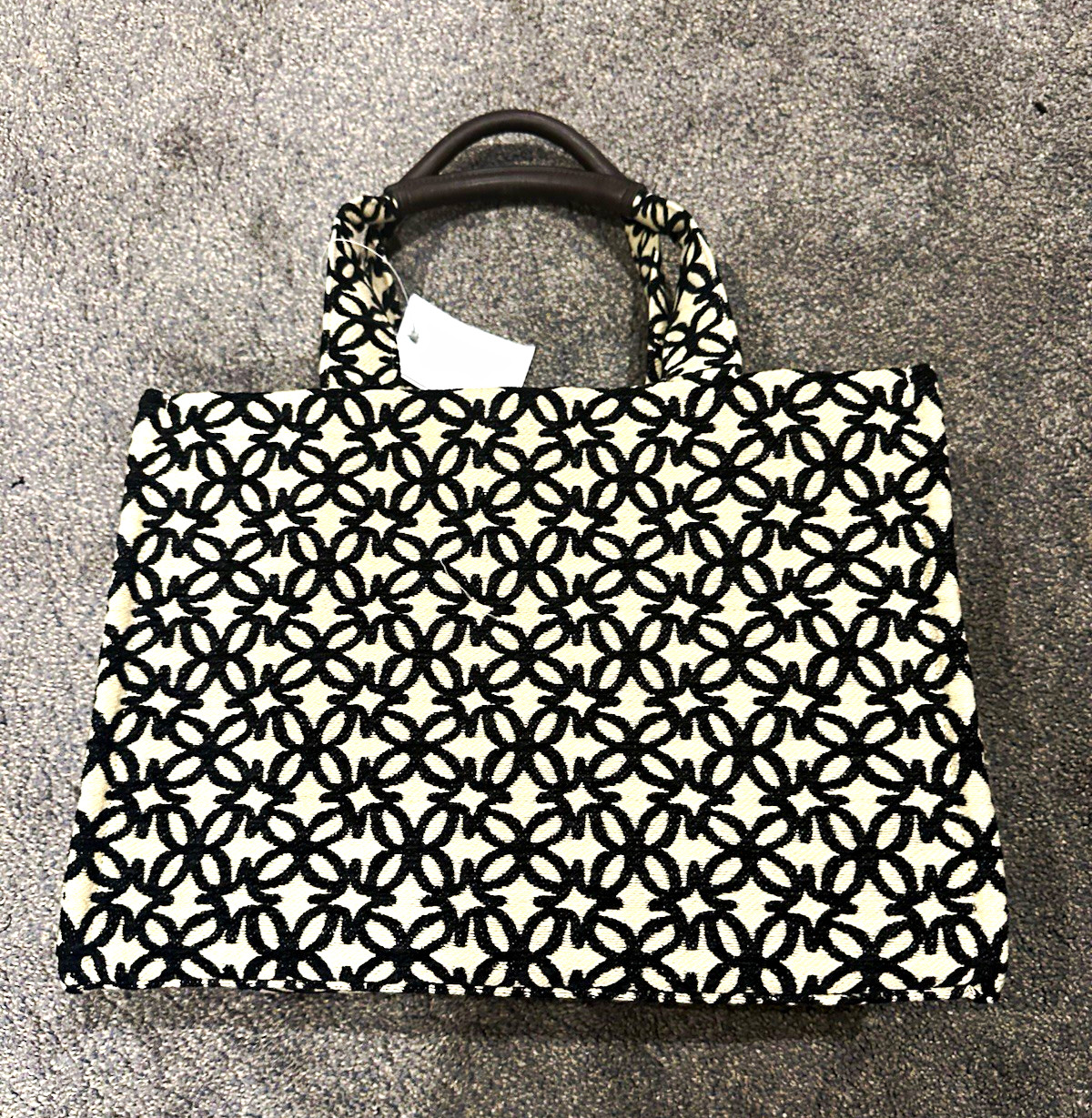 H&M Black Beige Geometric Satchel Top Handle Zip Lined Inner Pockets Gold