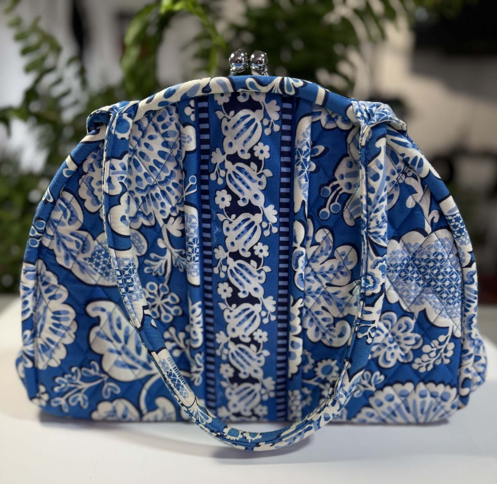 Vera Bradley Eloise Kiss Lock Shoulder Bag Blue Lagoon 13.5”Wx10.0”Hx6.0”D