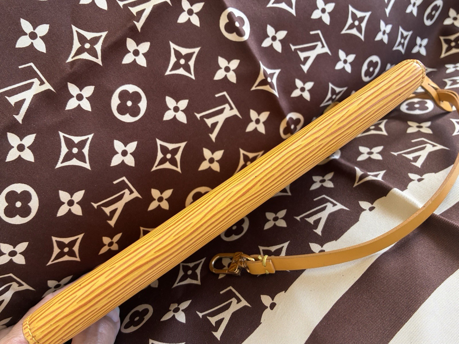 Louis Vuitton Vintage Yellow Epi Pochette Clutch Bag Made In France Alcantara
