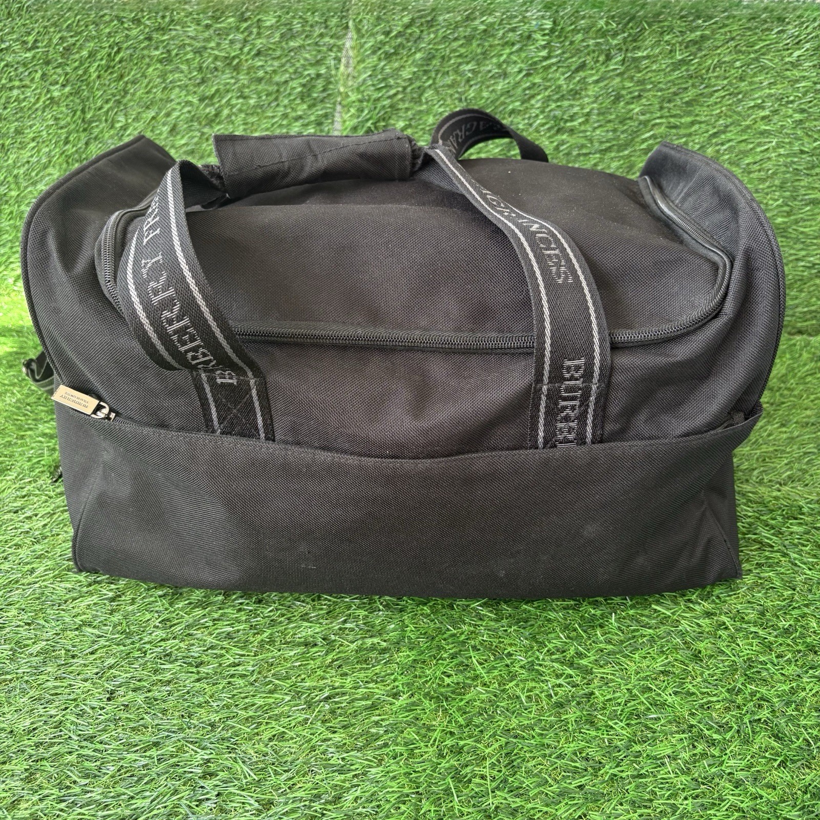 BURBERRY Fragrances Weekender Duffle Bag Black Signature Handles Shoulder Strap