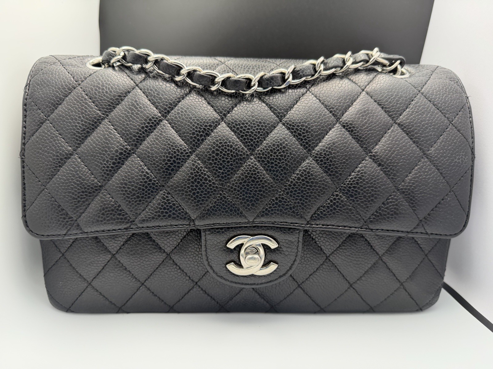 Chanel Classic Medium DoubleFlap Black Caviar SHW – Series 12(Post-Spa)